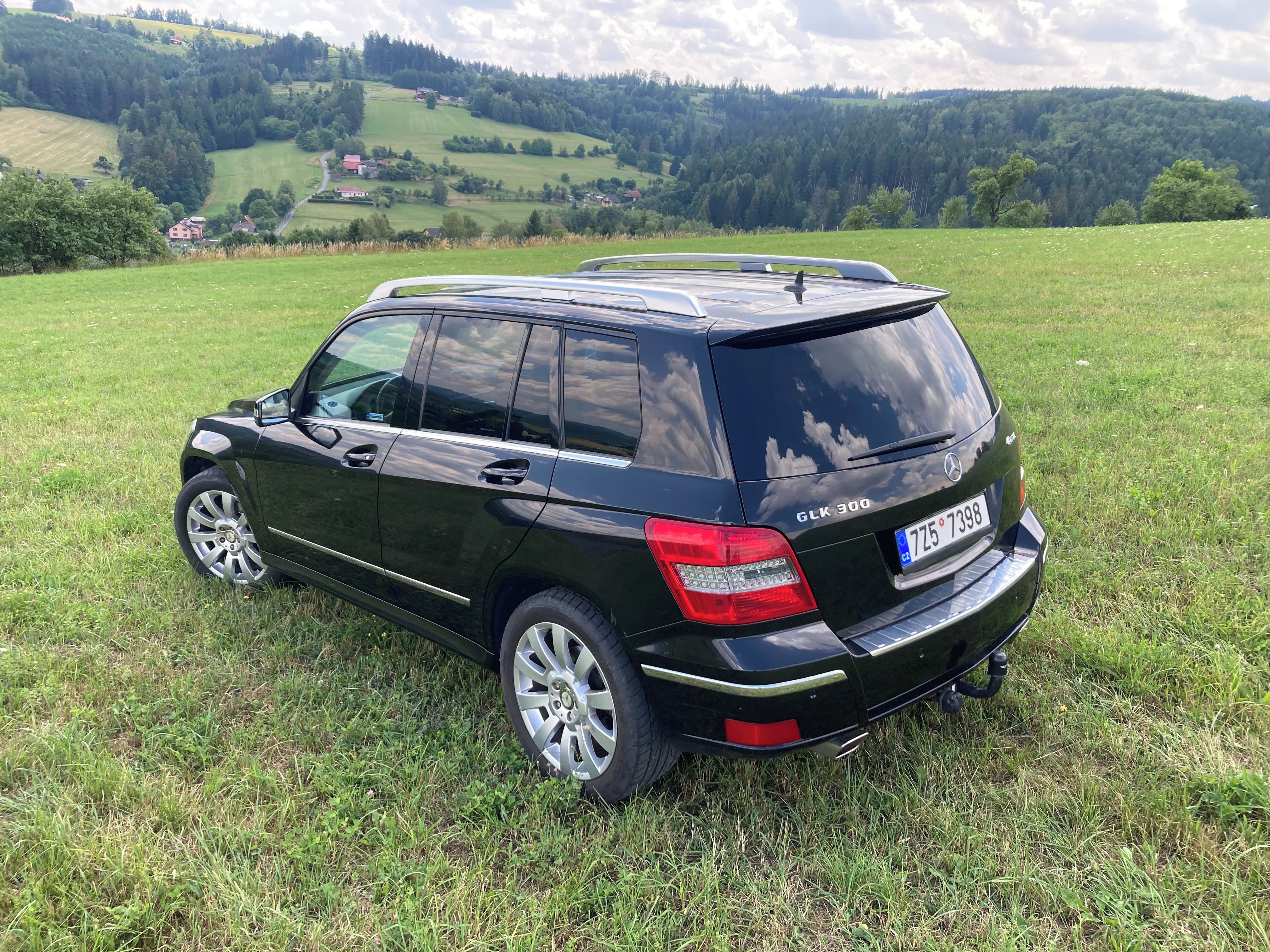 Mercedes-Benz GLK, GLK 300 4MATIC - fotka 3