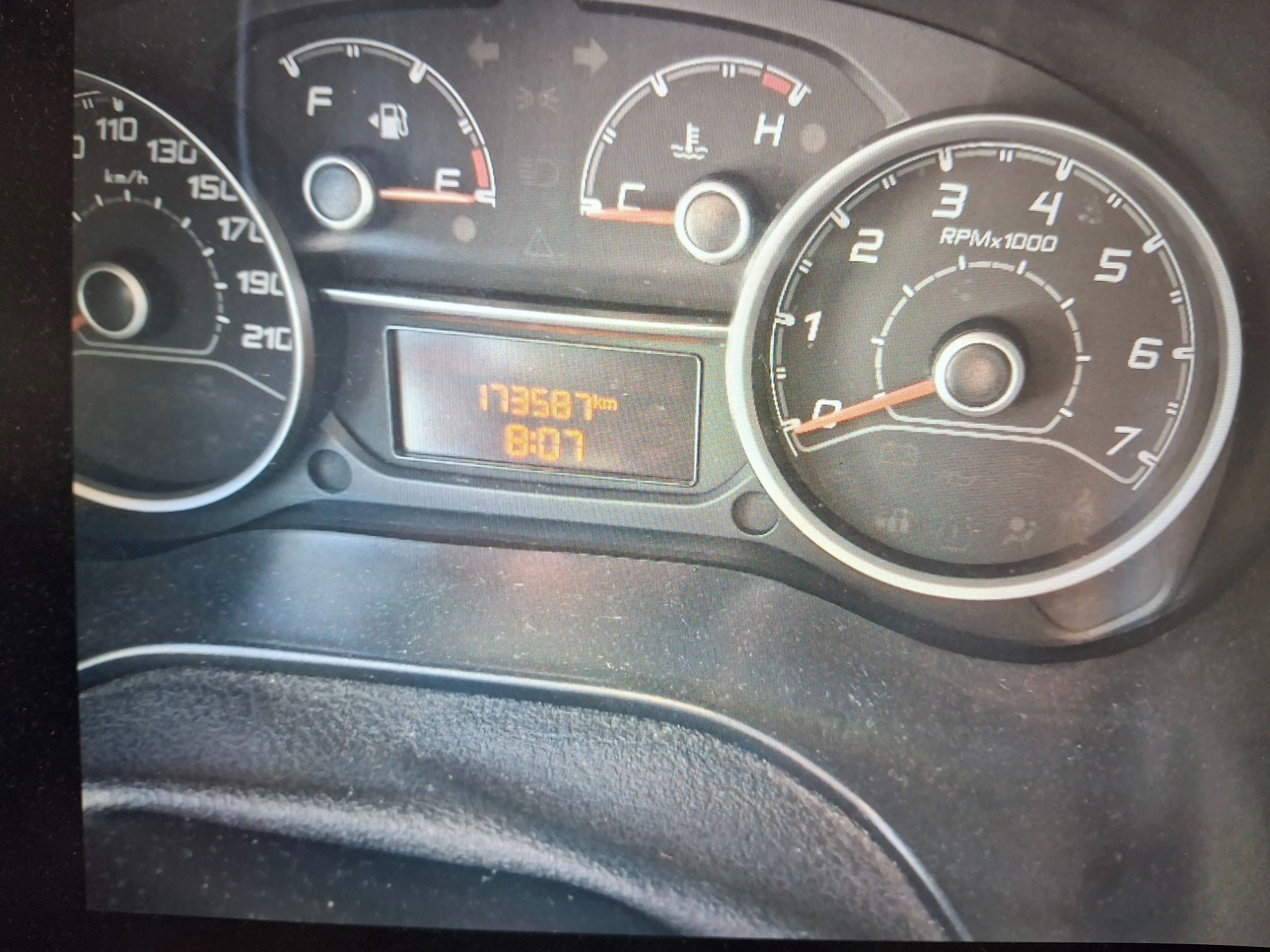 Fiat Dobló, 1.4 PANORAMA 7 MÍST - fotka 3