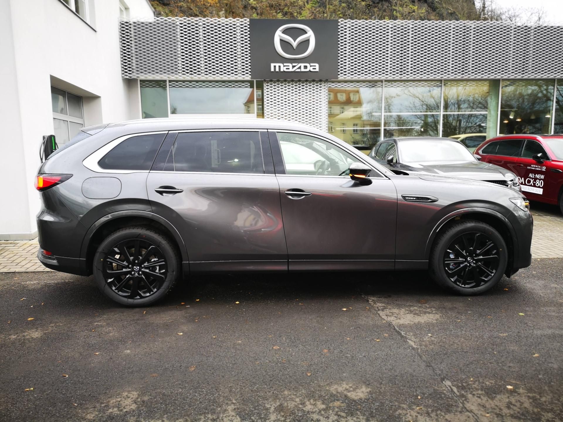 Mazda CX-80, 3.3D HOMURA-PLUS, 6.místné