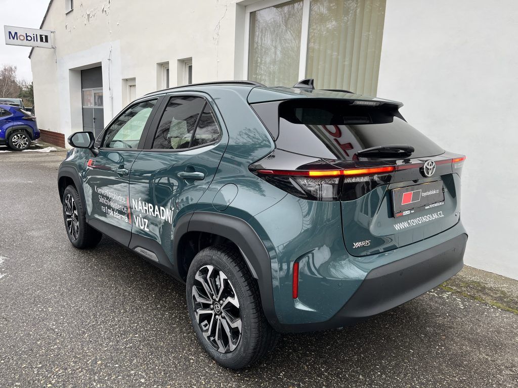 Toyota Yaris Cross, 1.5 HEV CVT (2x4) Style - fotka 5