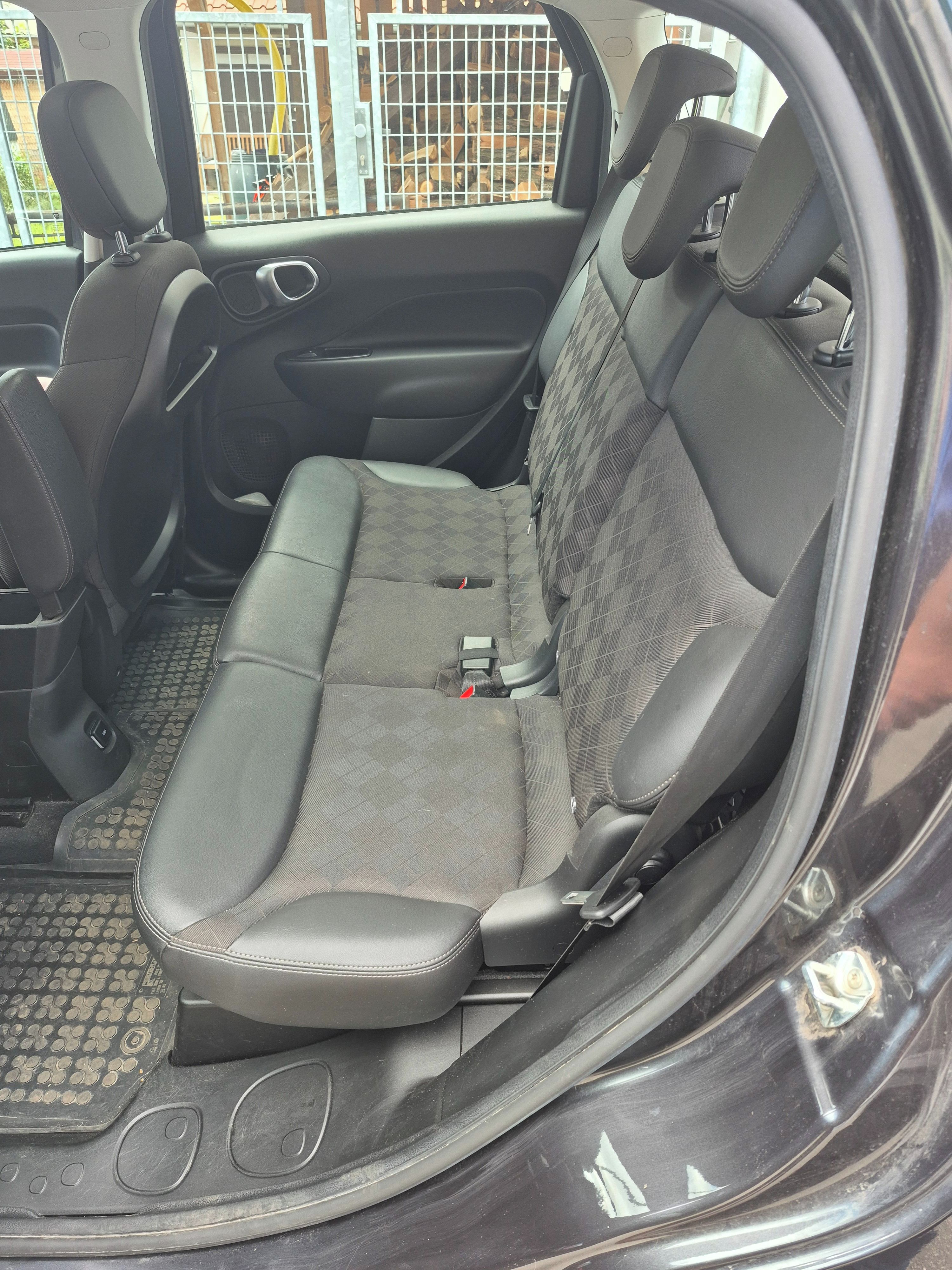 Fiat 500L, 1.4/88 kW, 52000km, servisován - fotka 6