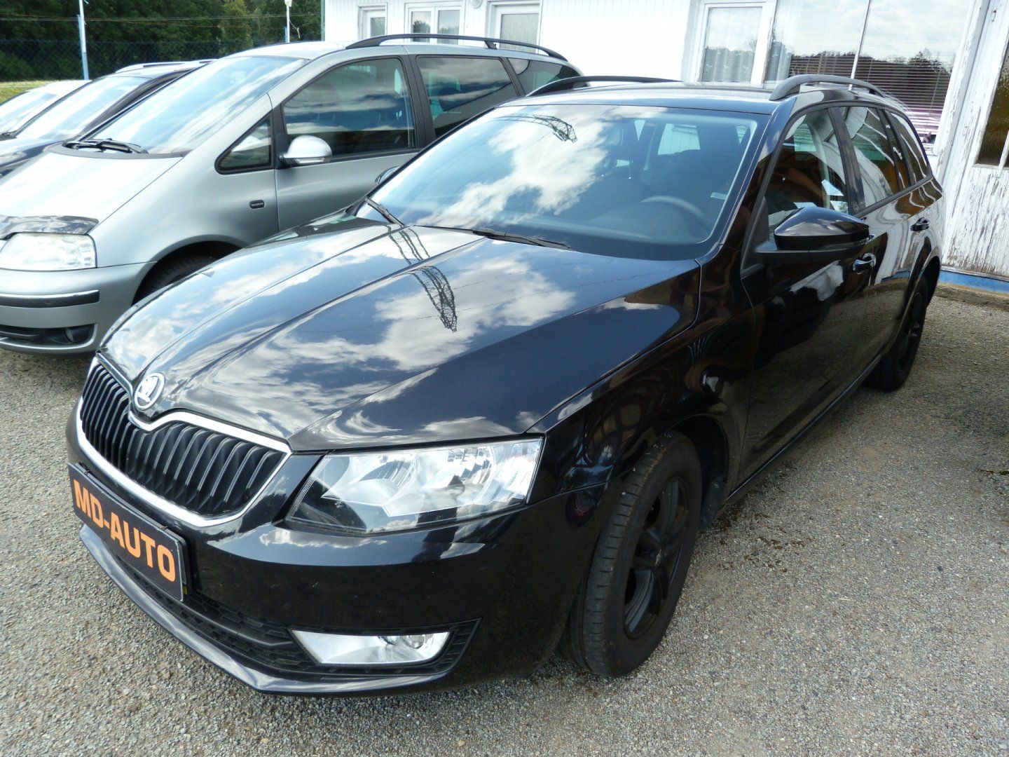 Škoda Octavia, 1.2 tsi Ambiente digi klima - fotka 2