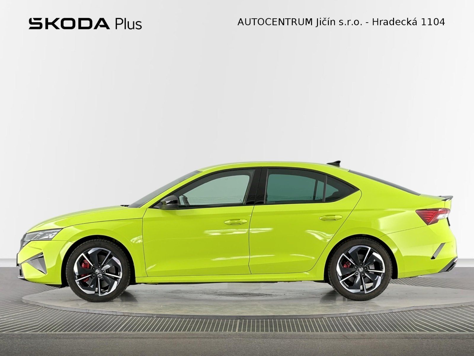 Škoda Octavia, DSG 2.0TSI 195kW RS - fotka 3