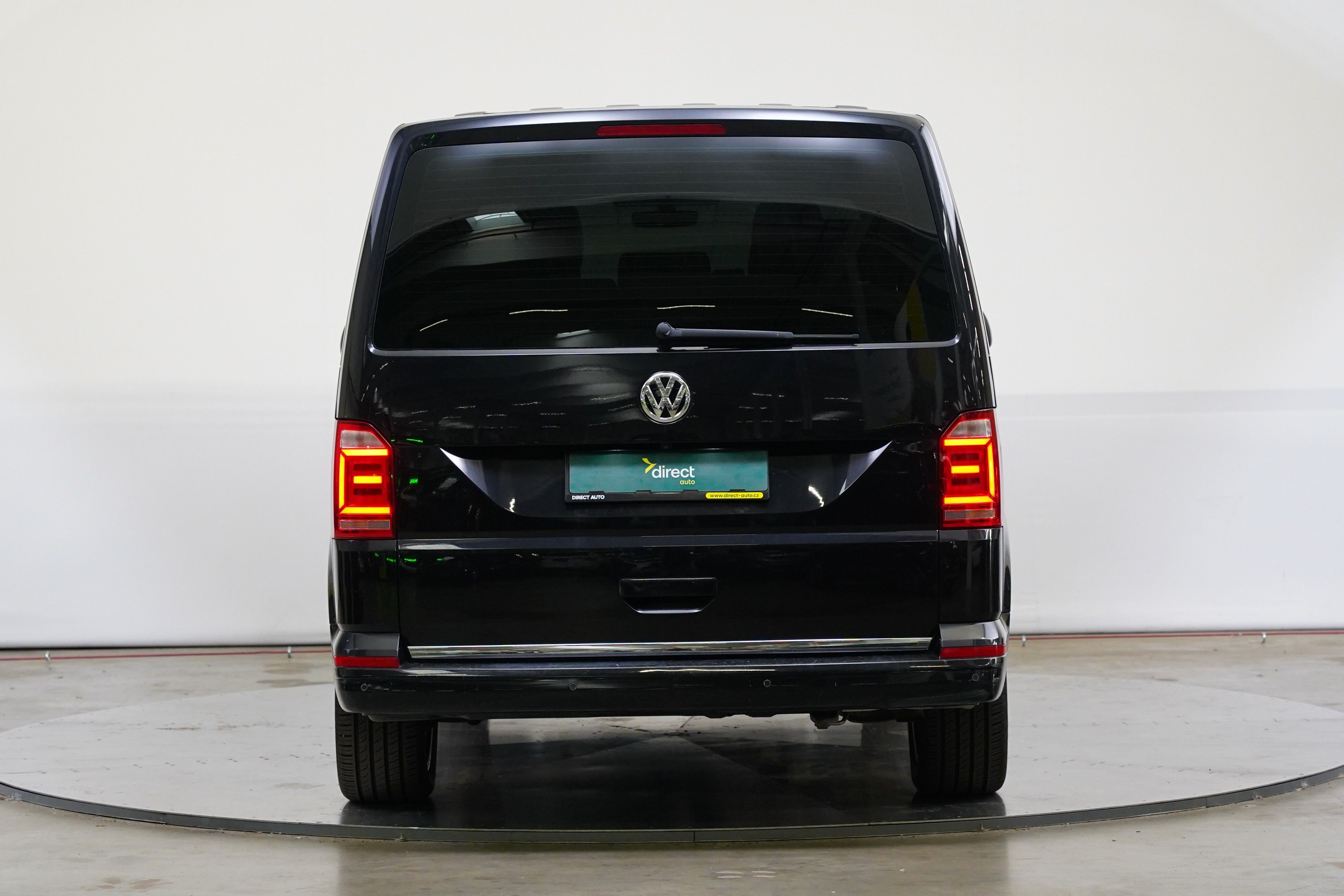 Volkswagen Multivan, 2.0 TDI 150 kW 4Motion Comfort - fotka 4
