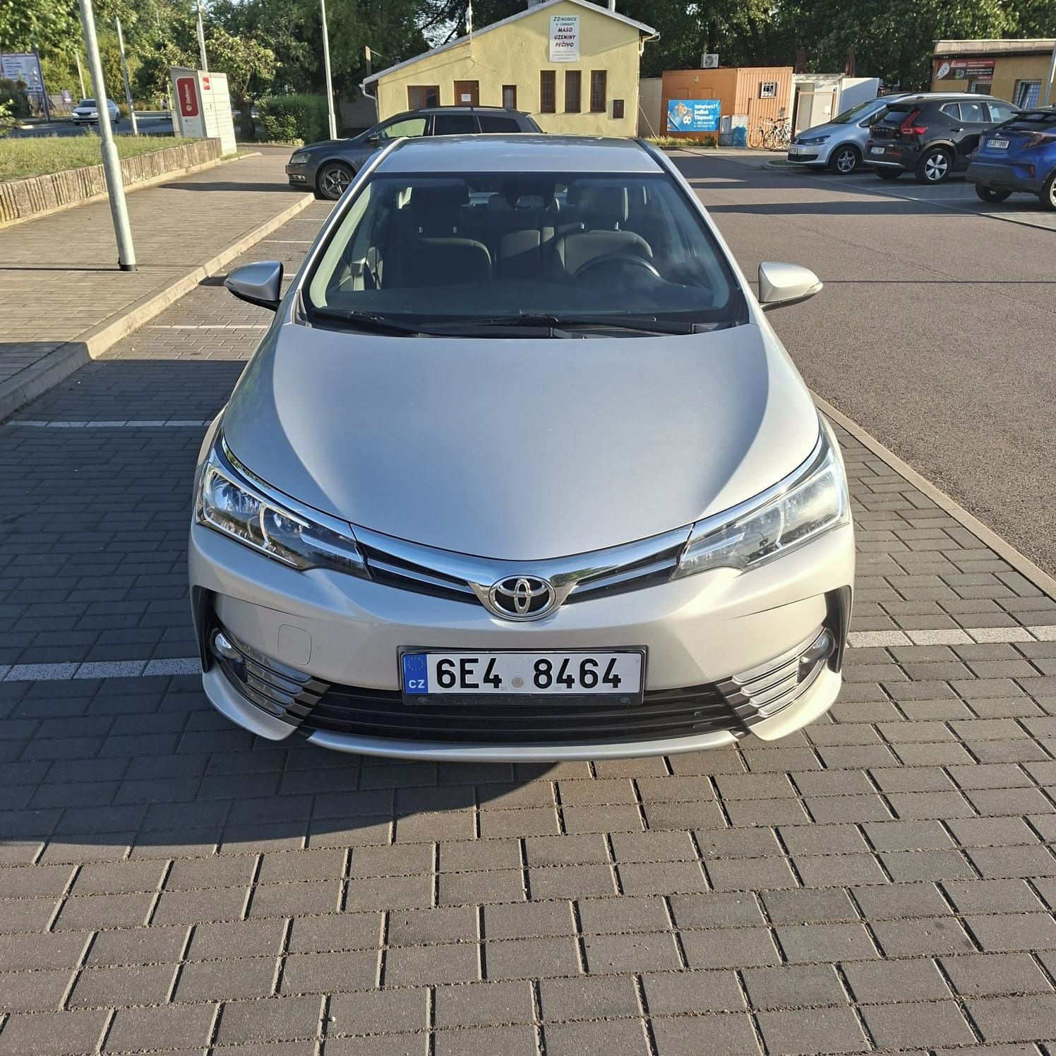 Toyota Corolla, 1.6 Valvematic - Servisováno - fotka 4