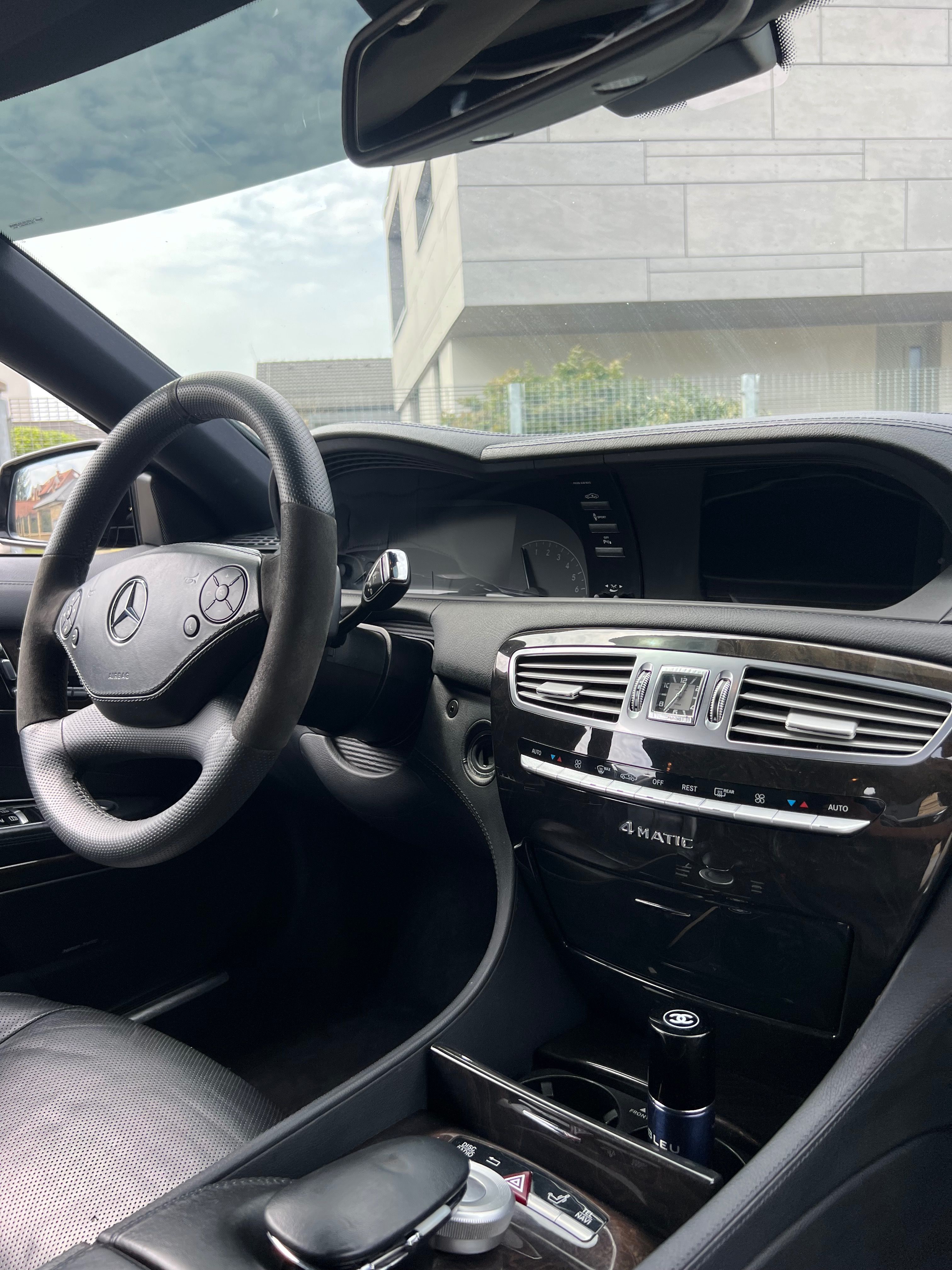 Mercedes-Benz CL, Mercedes Cl 550 Facelift AMG - fotka 6