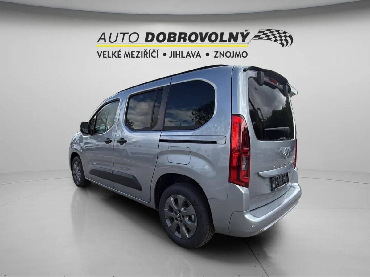 Opel Combo, L1H1 Editon Plus 1.2 TURBO (81 - fotka 4