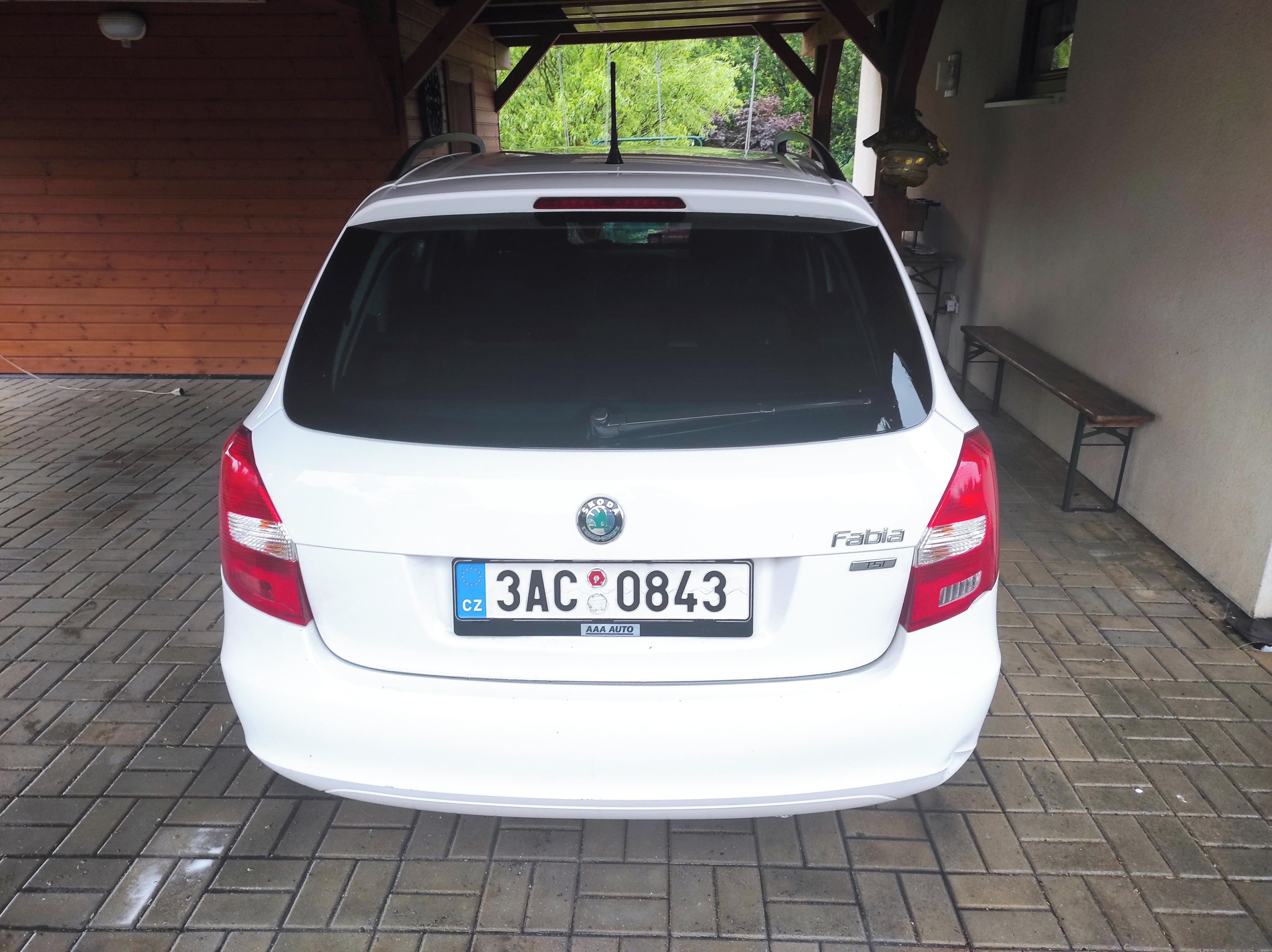 Škoda Fabia, 1.2 TSI 63kW combi - fotka 6