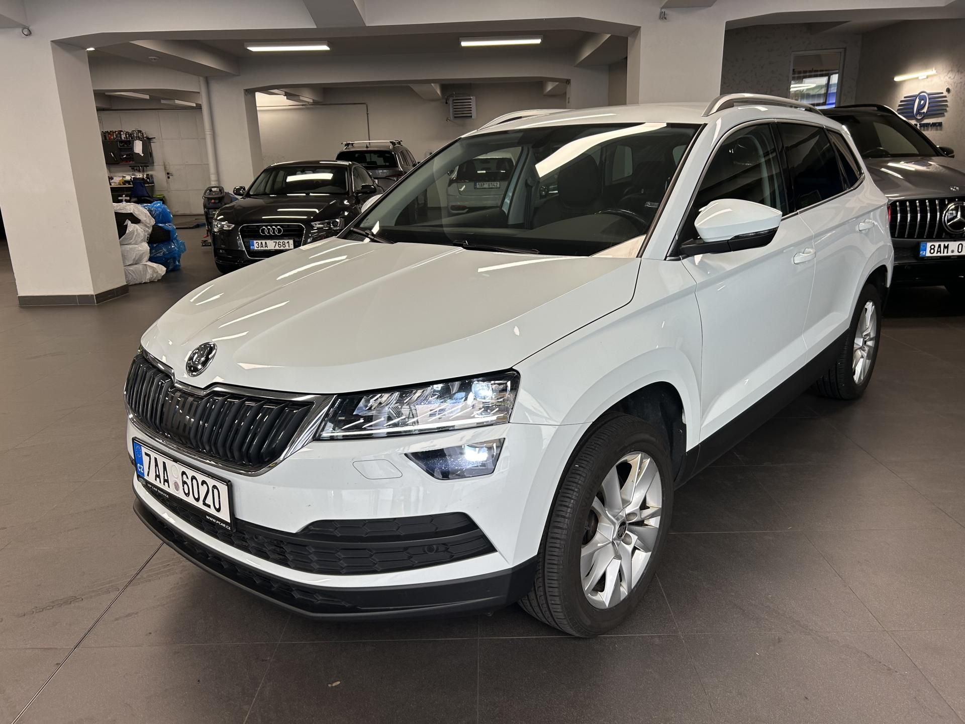 Škoda Karoq, 1.6TDi Style Plus LED NAVI TZ - fotka 2