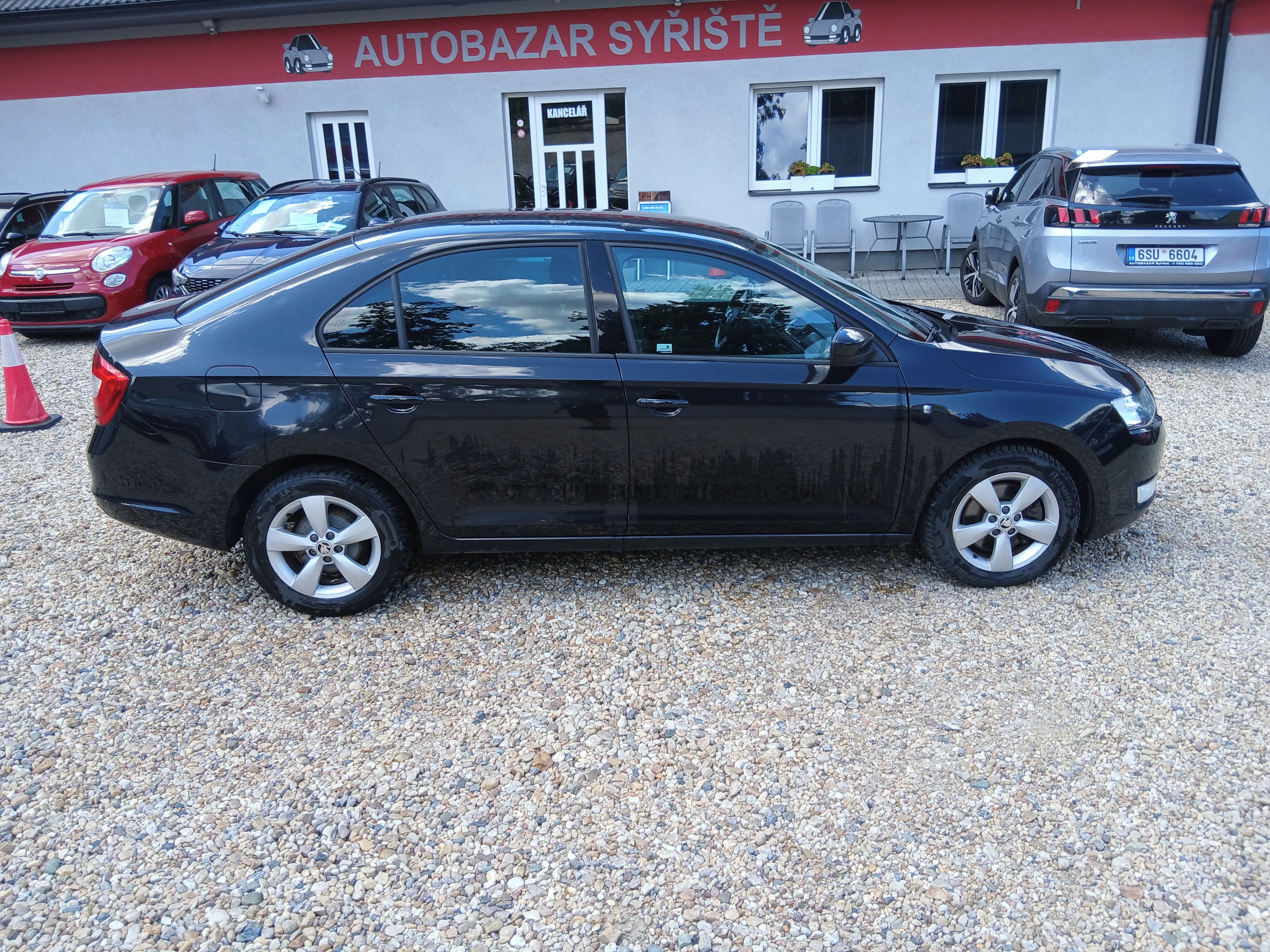 Škoda Rapid, 1.6TDi 66KW Ambi S.Kniha ČR,DP - fotka 4