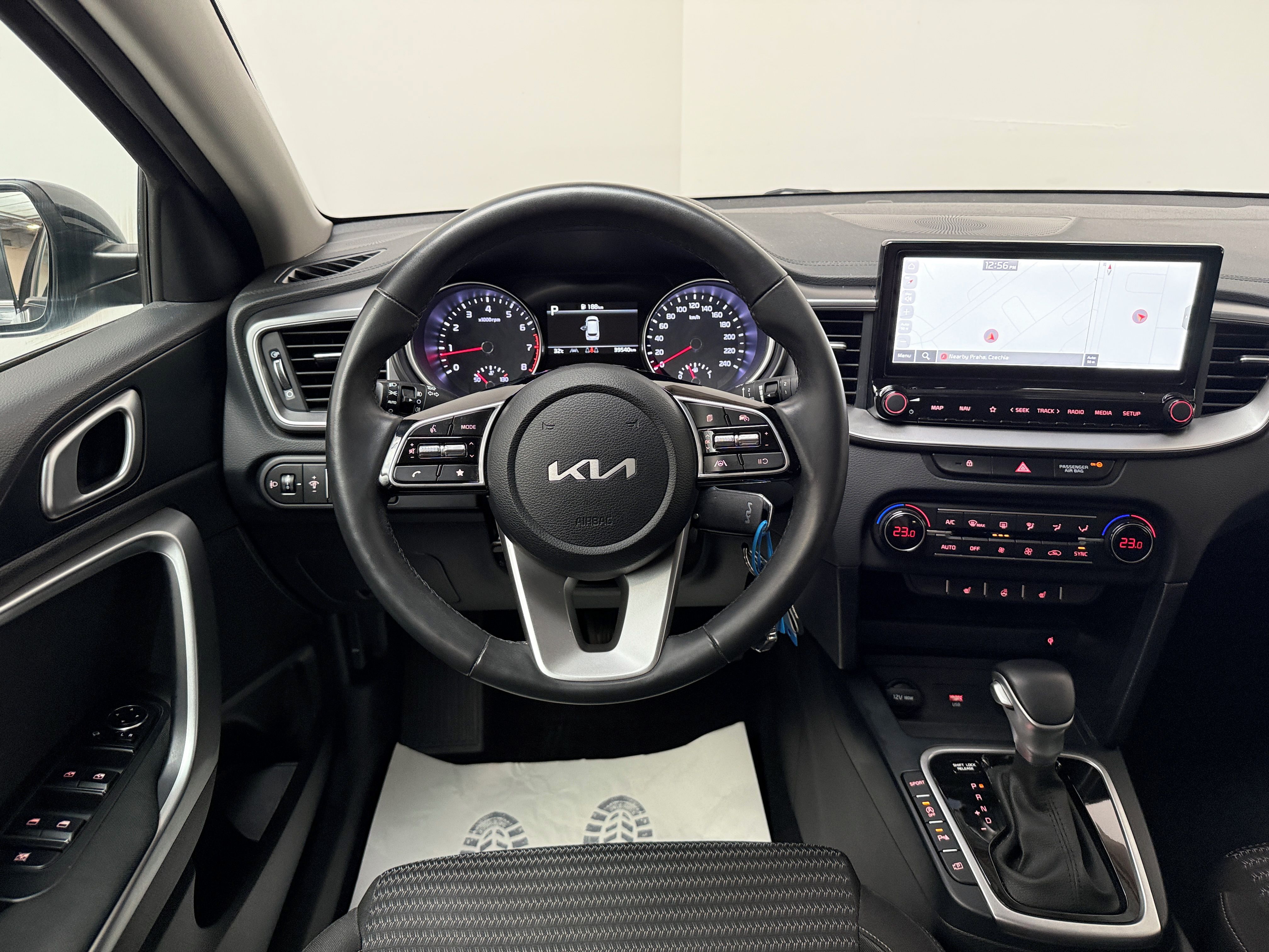 Kia Cee´d, 1.5 T-GDI 118kW Top SW DCT - fotka 6