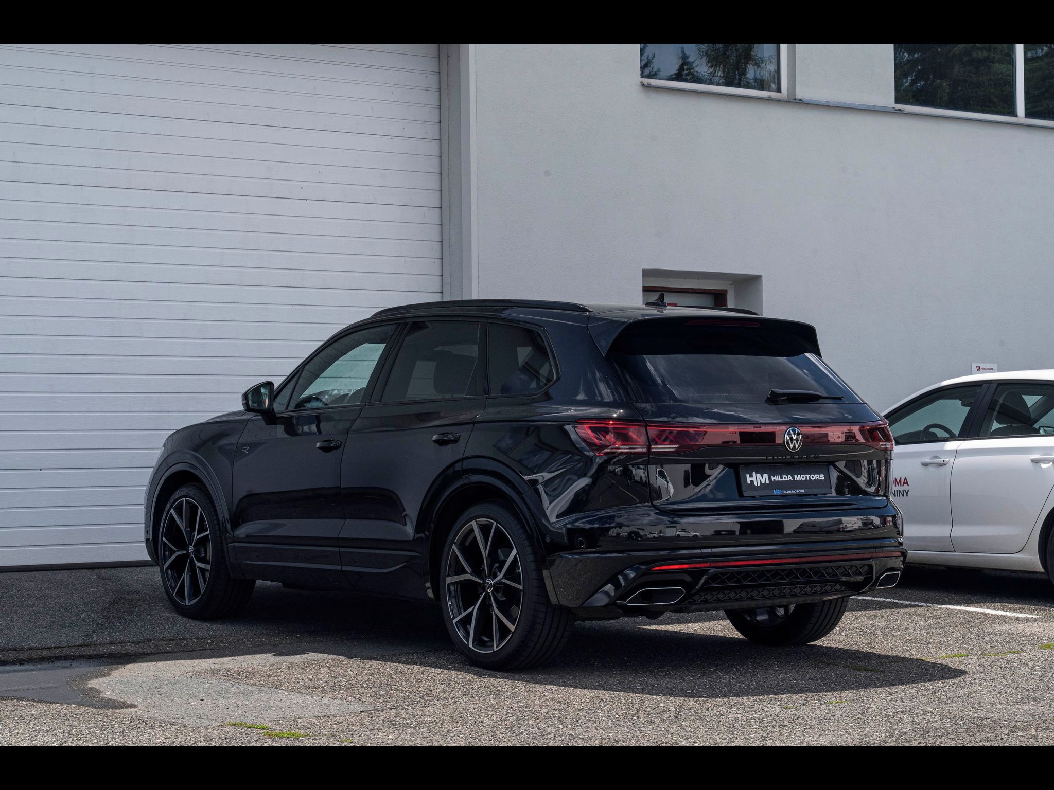 Volkswagen Touareg, 3.0TDI 210kW RLine Tažn ZÁRUKA - fotka 2
