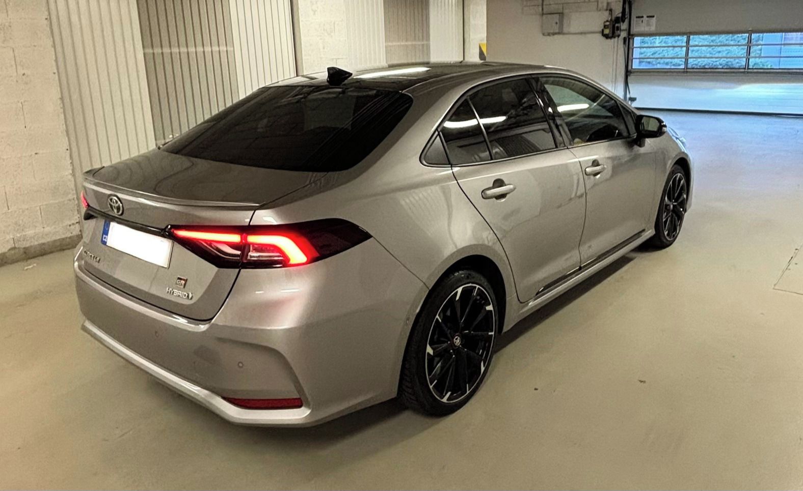 Toyota Corolla, Toyota Corolla 1.8 Hybrid GR - fotka 5