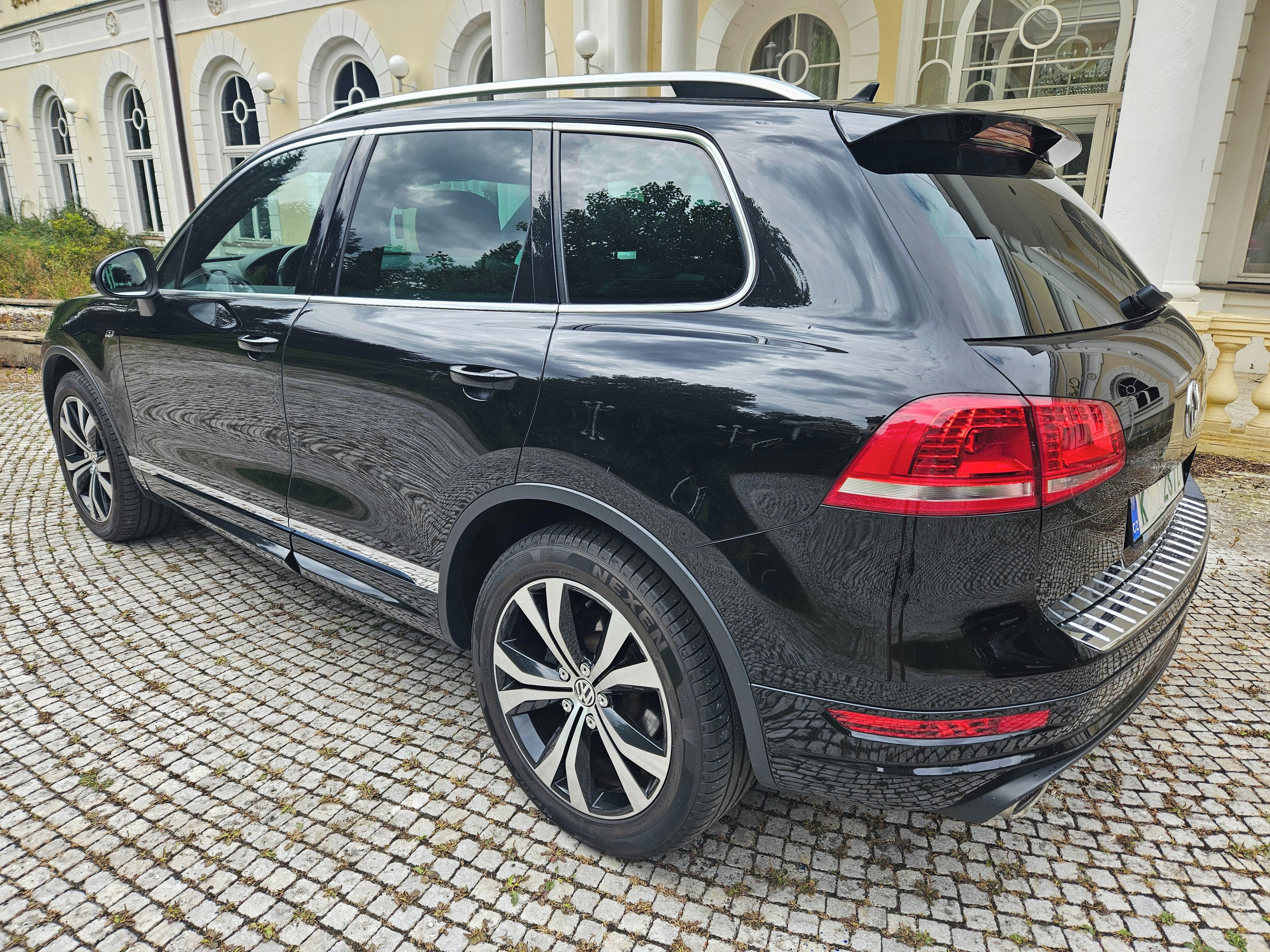Volkswagen Touareg, R-Line Vzduch Servis jen VW - fotka 3