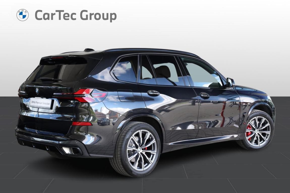 BMW X5, xDrive30d - fotka 3