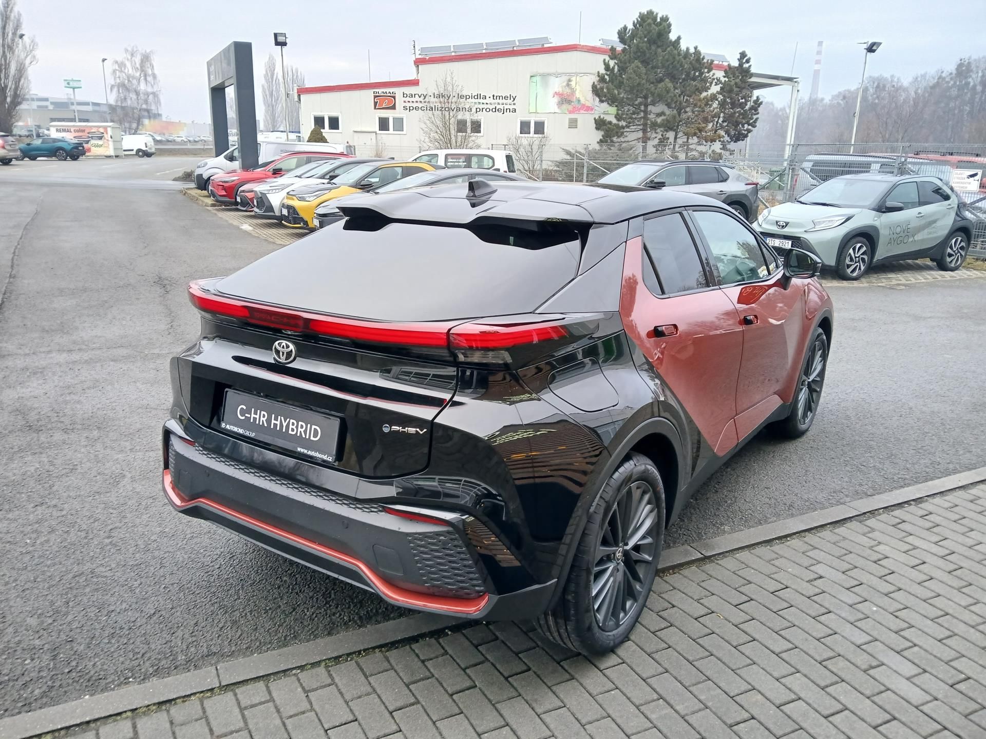 Toyota C-HR, 2,0 PHEV Tokyo Edition - fotka 5