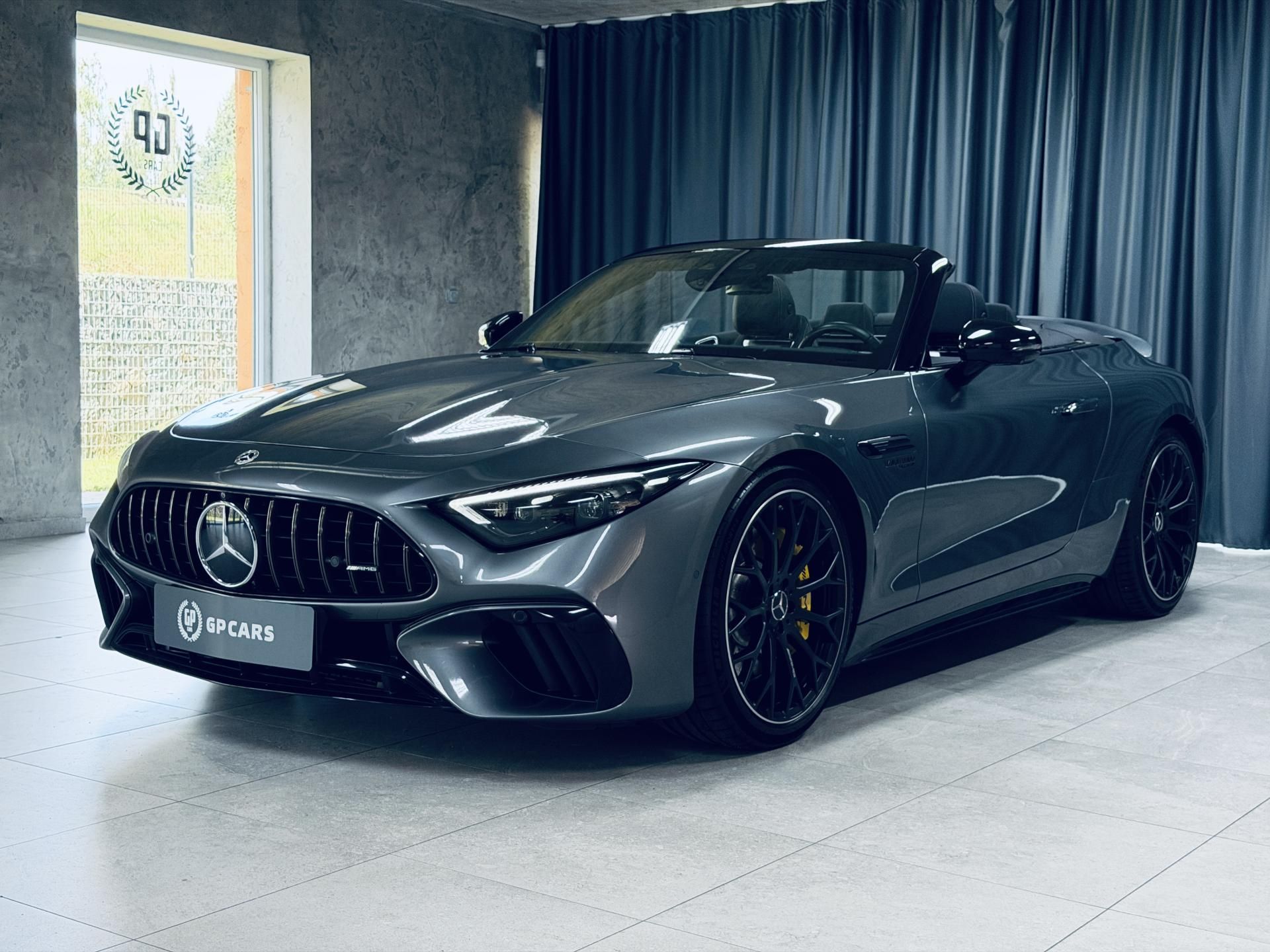 Mercedes-Benz SL, AMG SL 63 4MATIC+ Roadster - fotka 4
