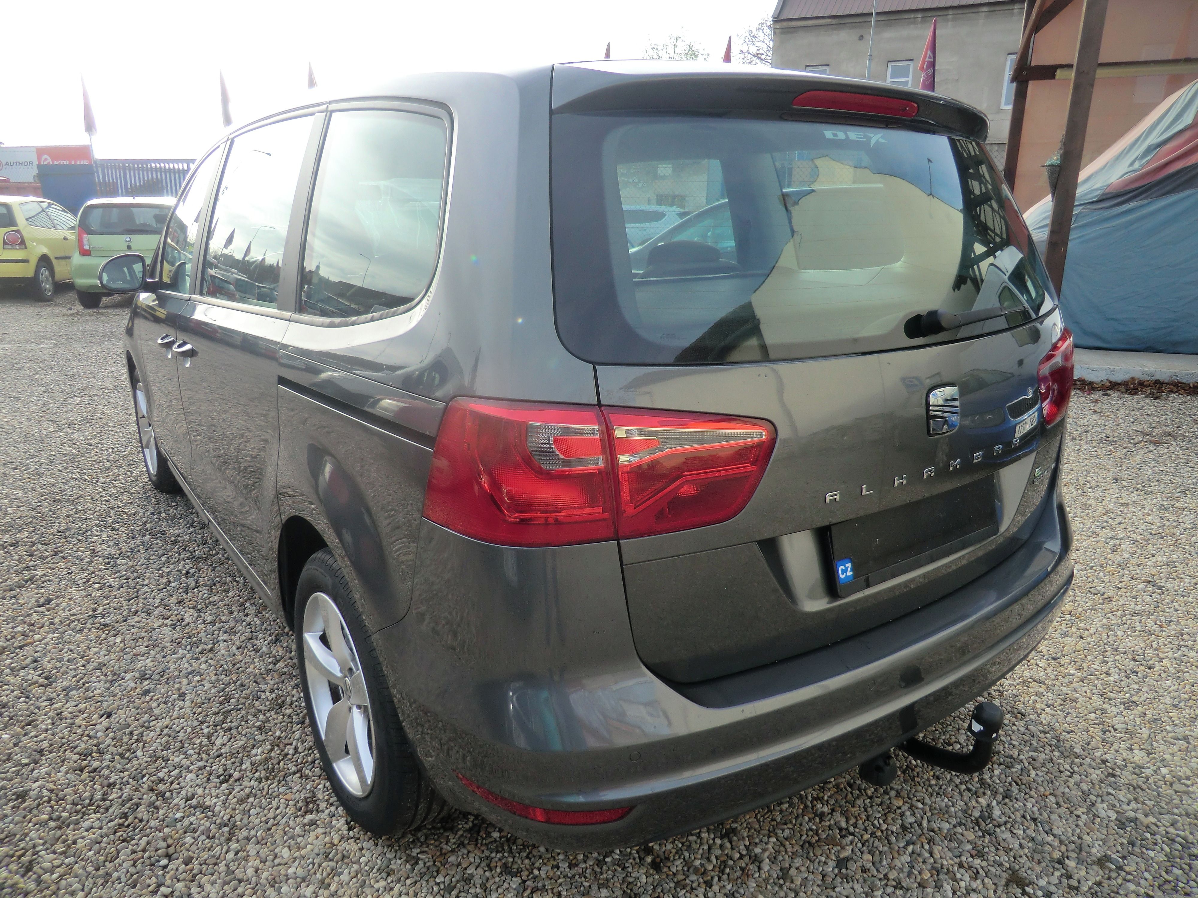 Seat Alhambra, 2.0TDi 100kW KLIMA NOVÁ STK - fotka 5
