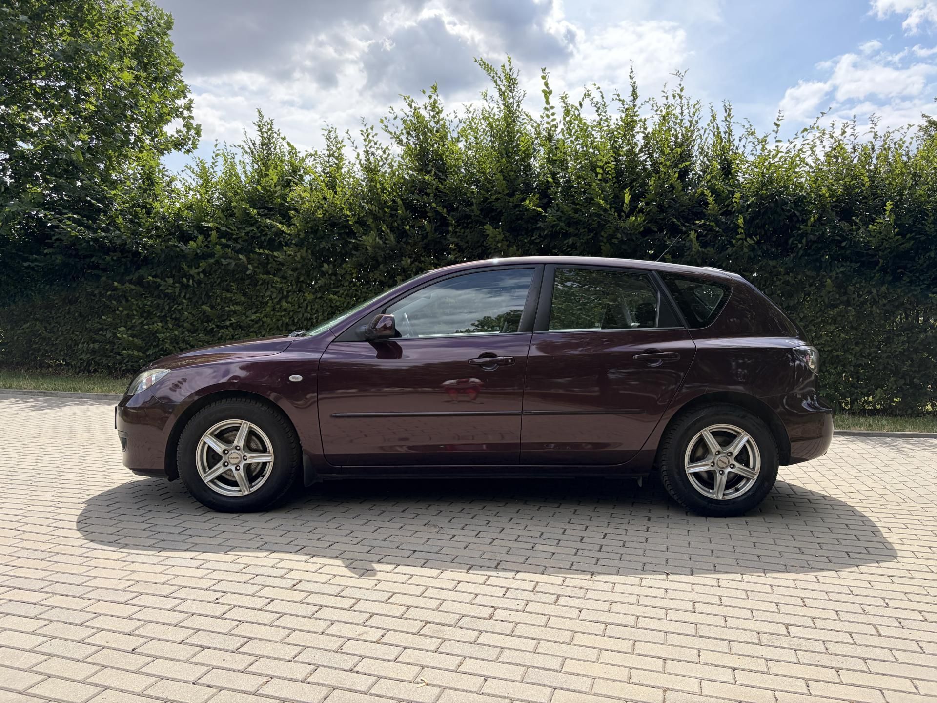 Mazda 3, 1.6 Sport Active - fotka 4