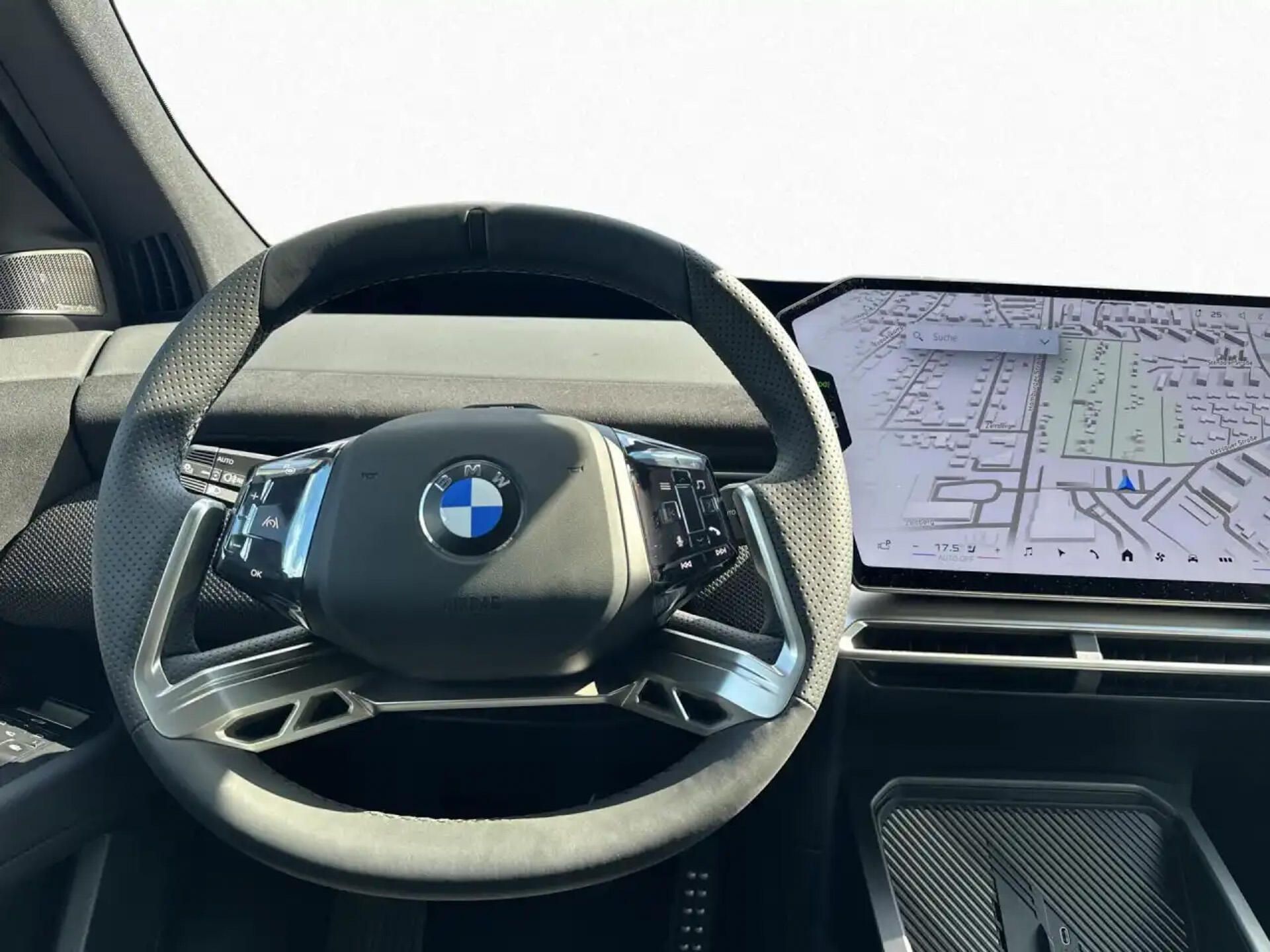 BMW iX3, 50 xDrive M-Sport Pro HuD Pano - fotka 6