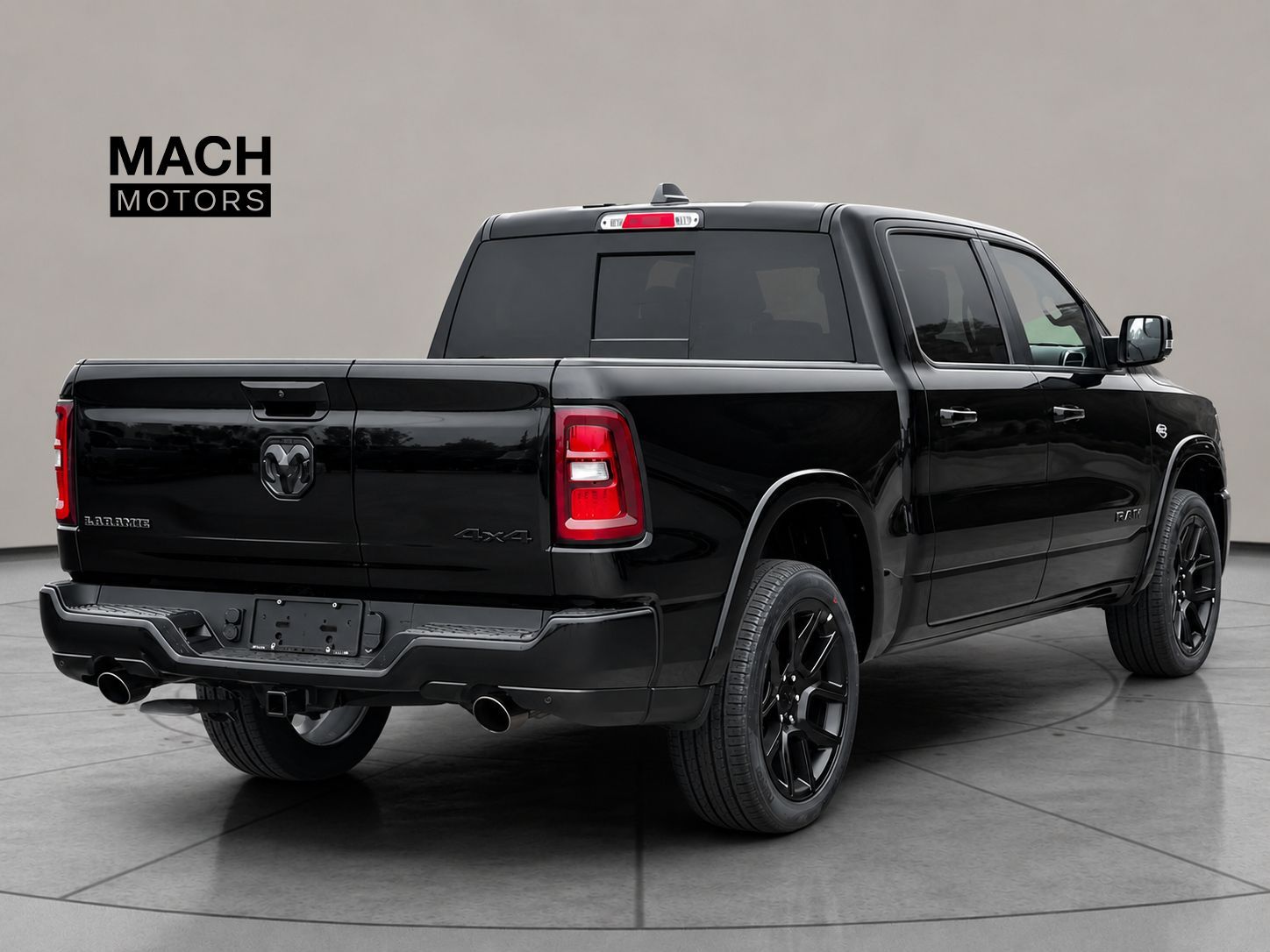 RAM 1500, Laramie Premium 2026 V8 - fotka 4