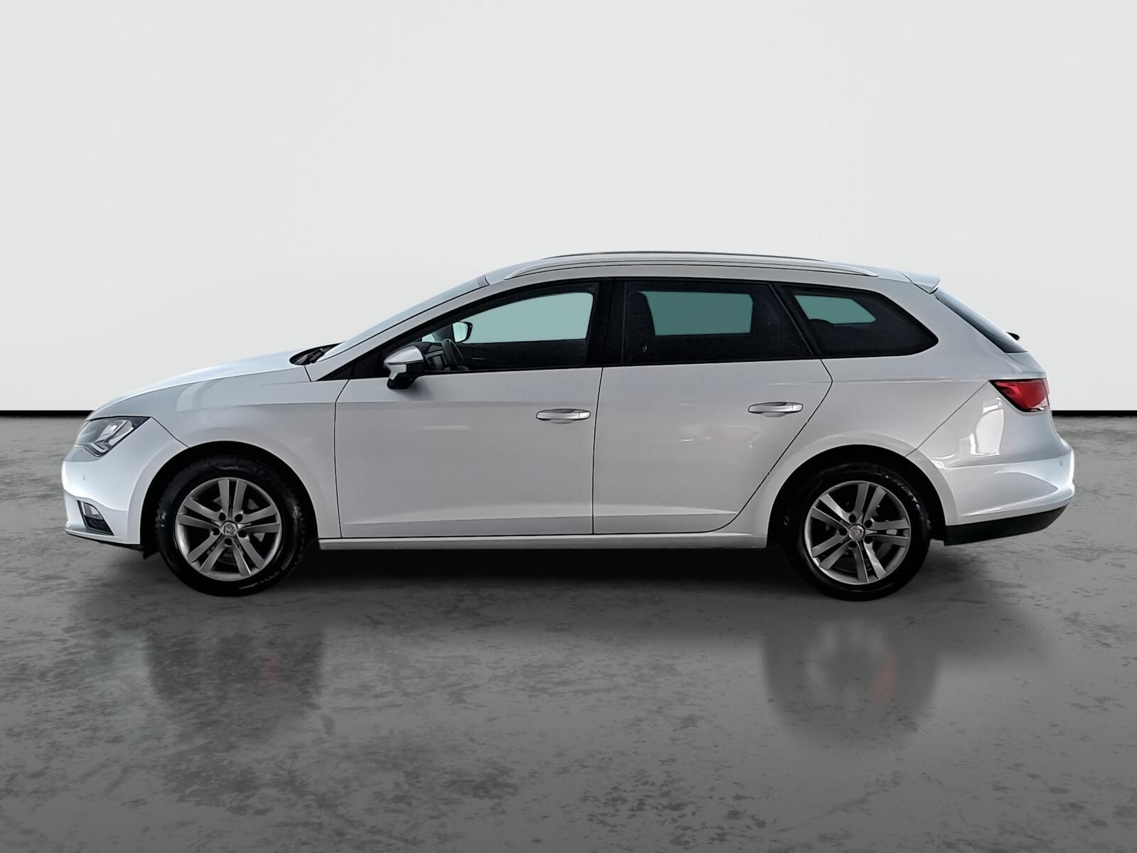 Seat Leon, 1.6 TDI, Comfort, Automat - fotka 3