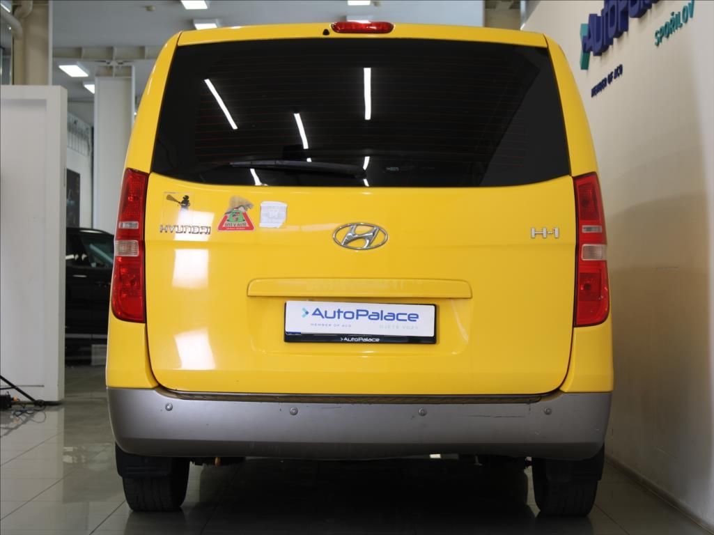 Hyundai H 1, 2,5 CRDi MT Tour 8-míst ČR - fotka 4