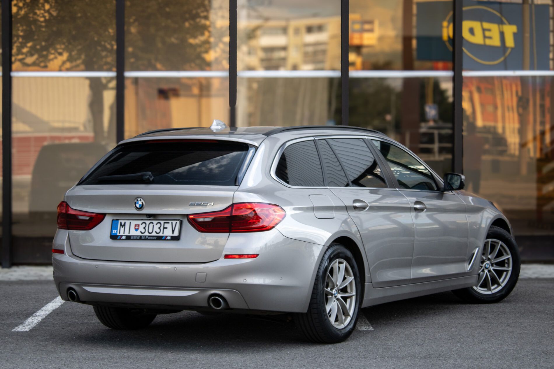 BMW, rad 5 Touring - fotka 5