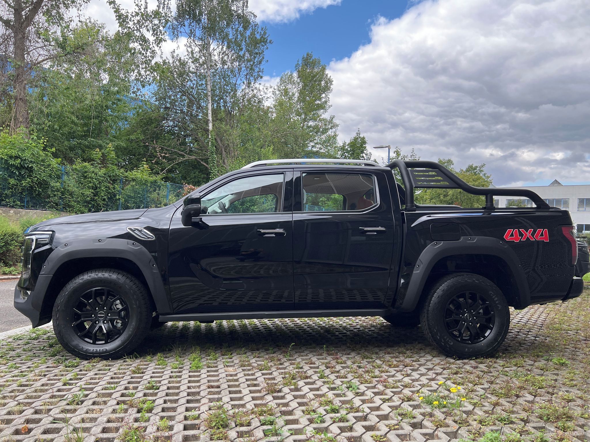FOTON Tunland V7, 2.0 175k LUXURY SKLADEM - fotka 3