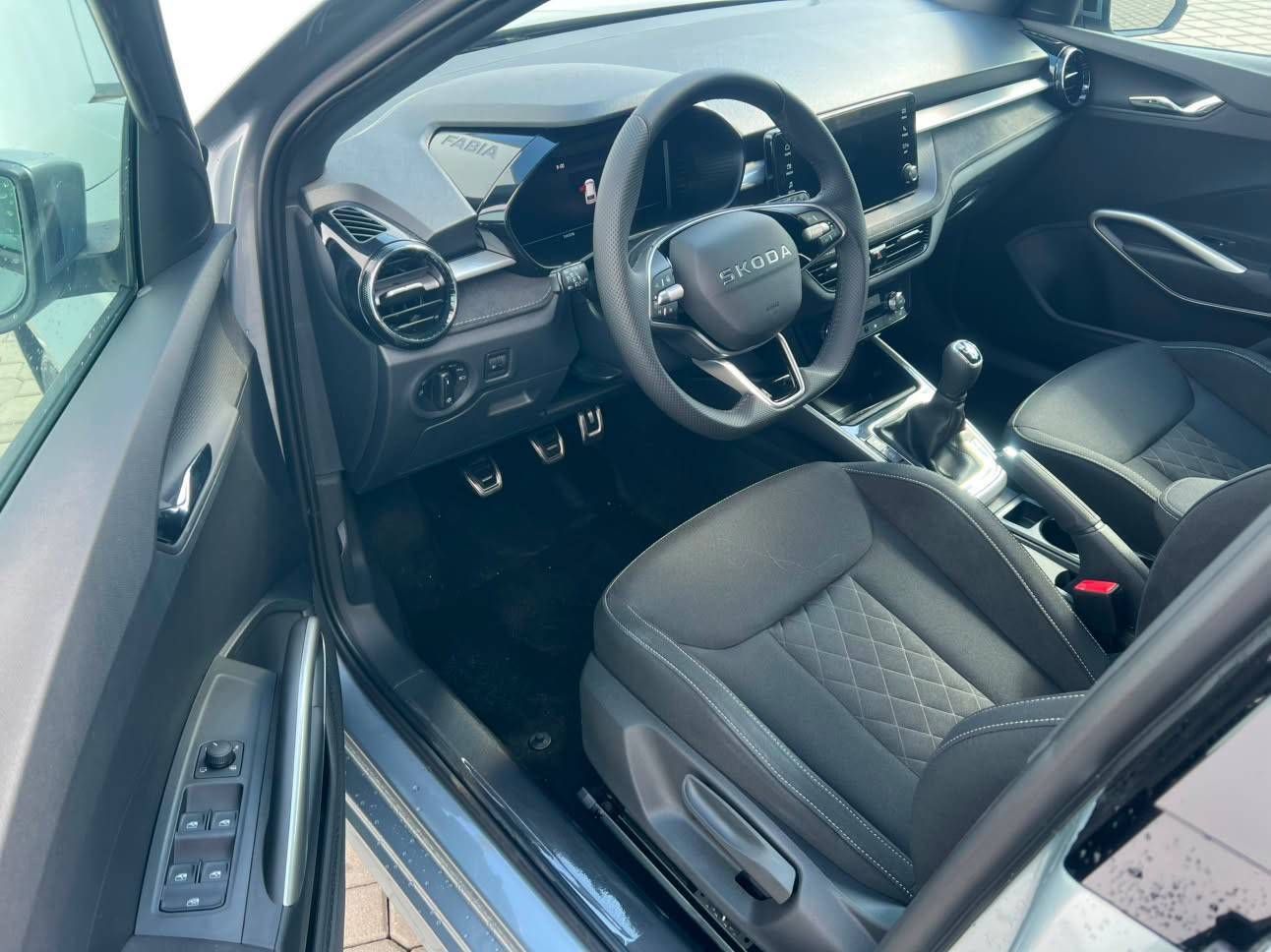 Škoda Fabia, Dynamic 6MP 1,0TSI - fotka 3