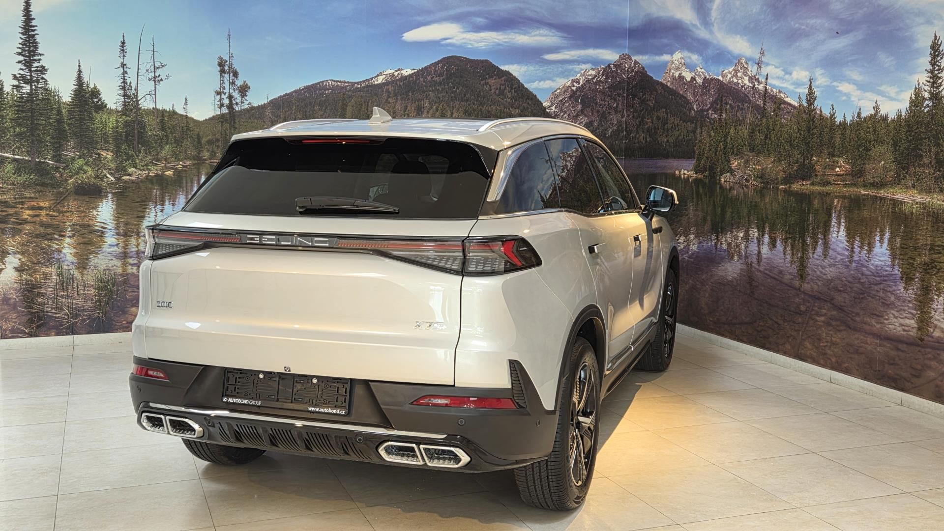 BAIC X7, 1.5T 130kW 7DCT 4x2 - fotka 5