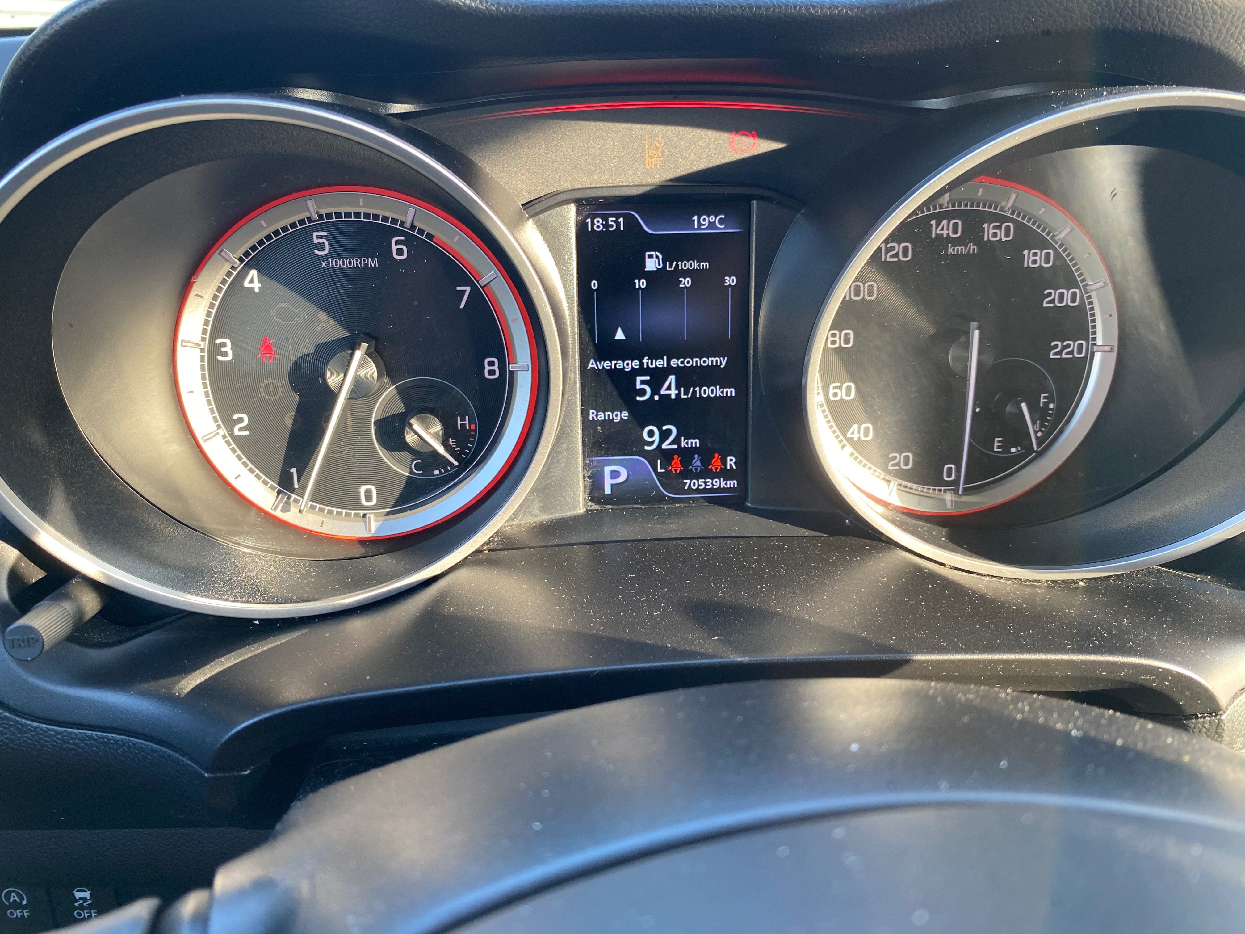 Suzuki Swift, 1.2 HYBRID - fotka 6