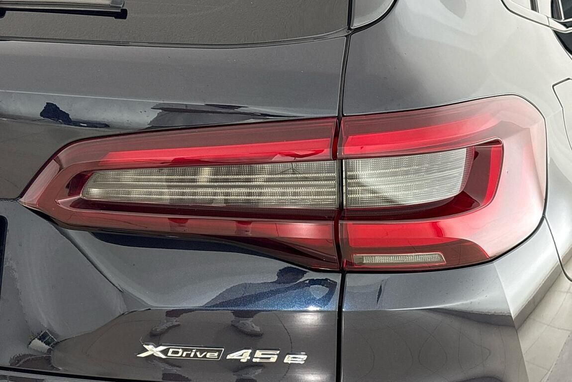 BMW X5, xDrive45e - fotka 5