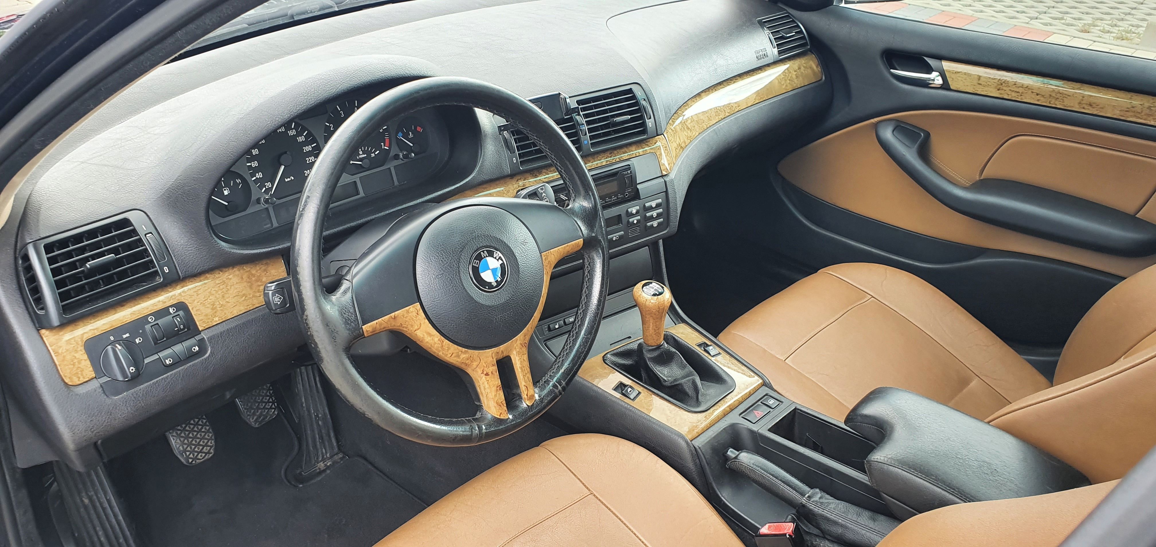 BMW Řada 3 - fotka 6