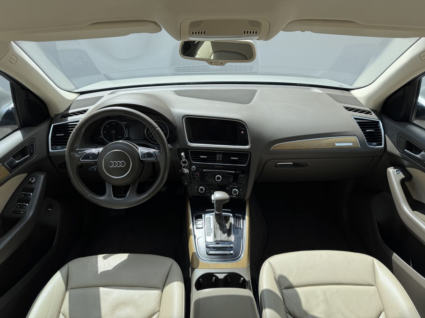 Audi Q5, 2.0 TDI quattro S tronic - fotka 2