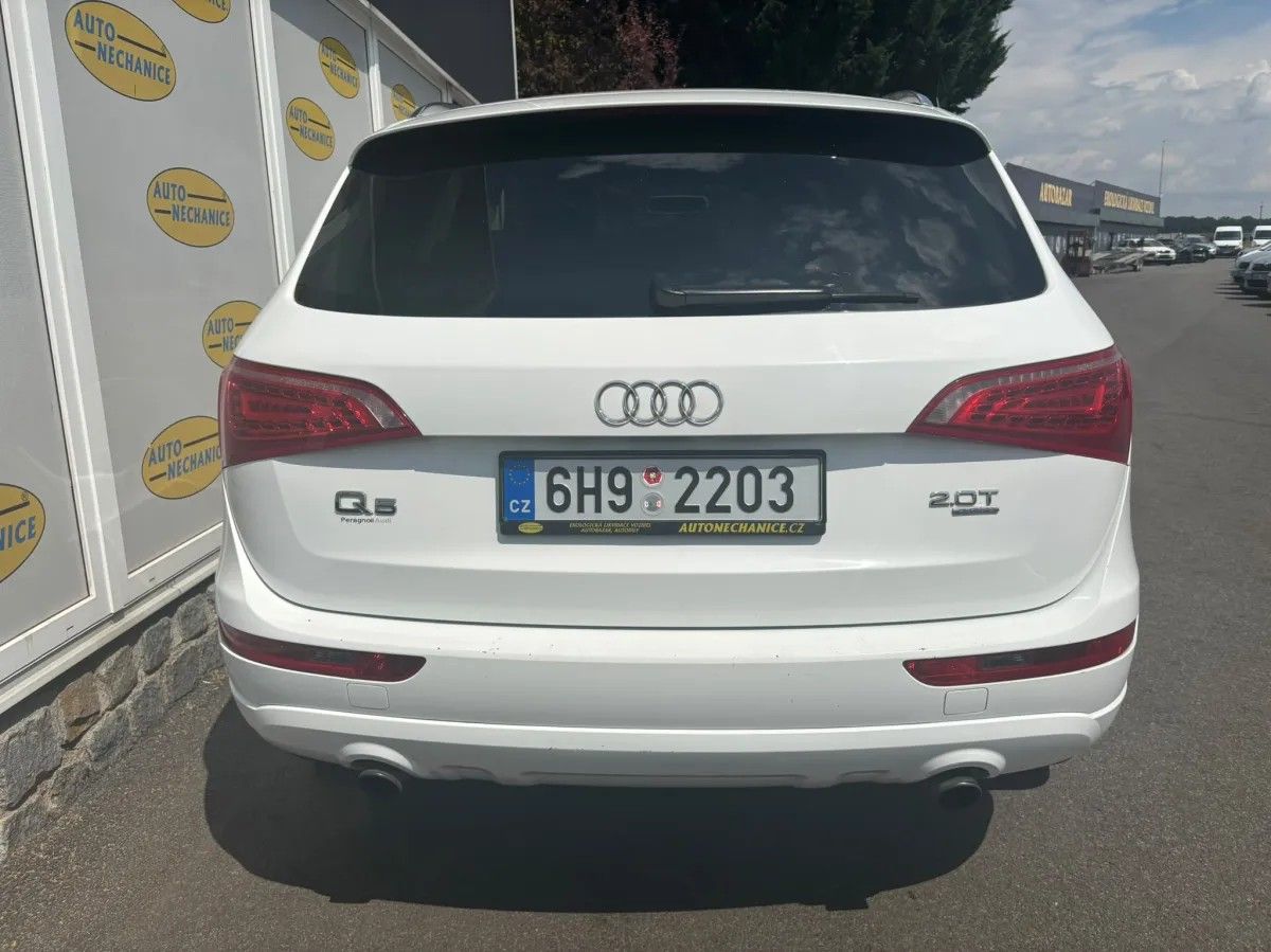 Audi Q5, 2.0 TFSi 4X4 quattro - fotka 5