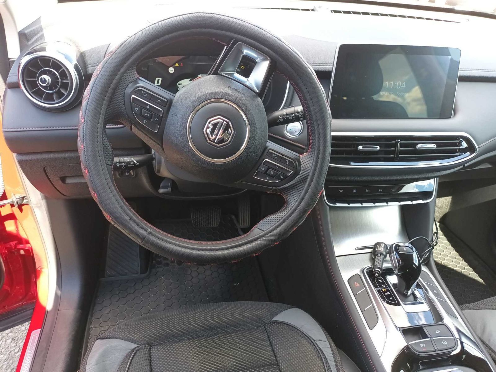 MG HS, 1.5 TGI, Automat, Serv.kniha - fotka 3