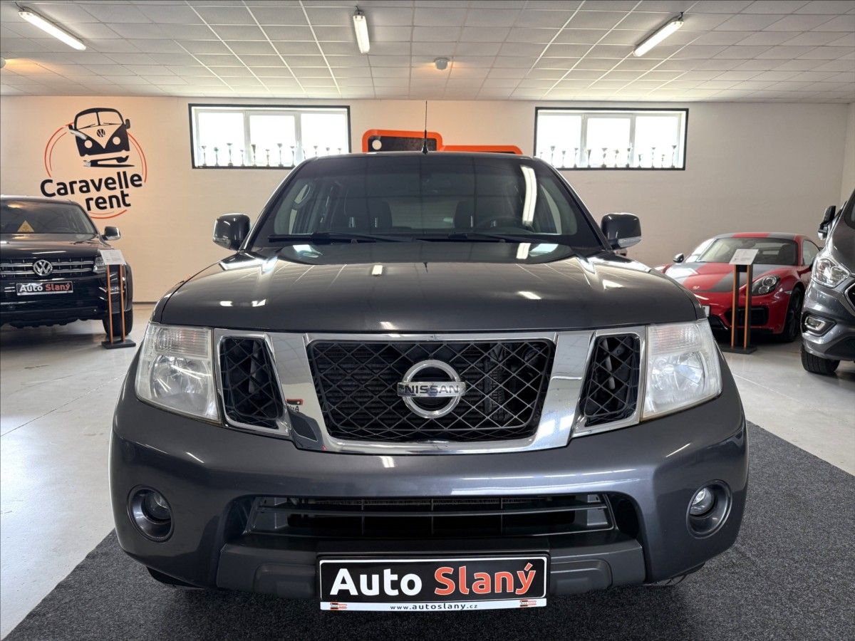 Nissan Navara, 2,5 dCi 140kW,Hardtop,po servi - fotka 6