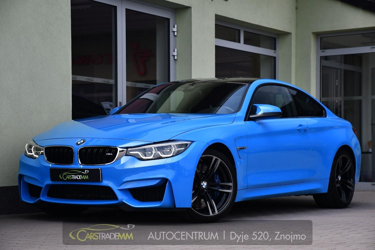 BMW M4, 3.0i 317kW ČR DPH LED