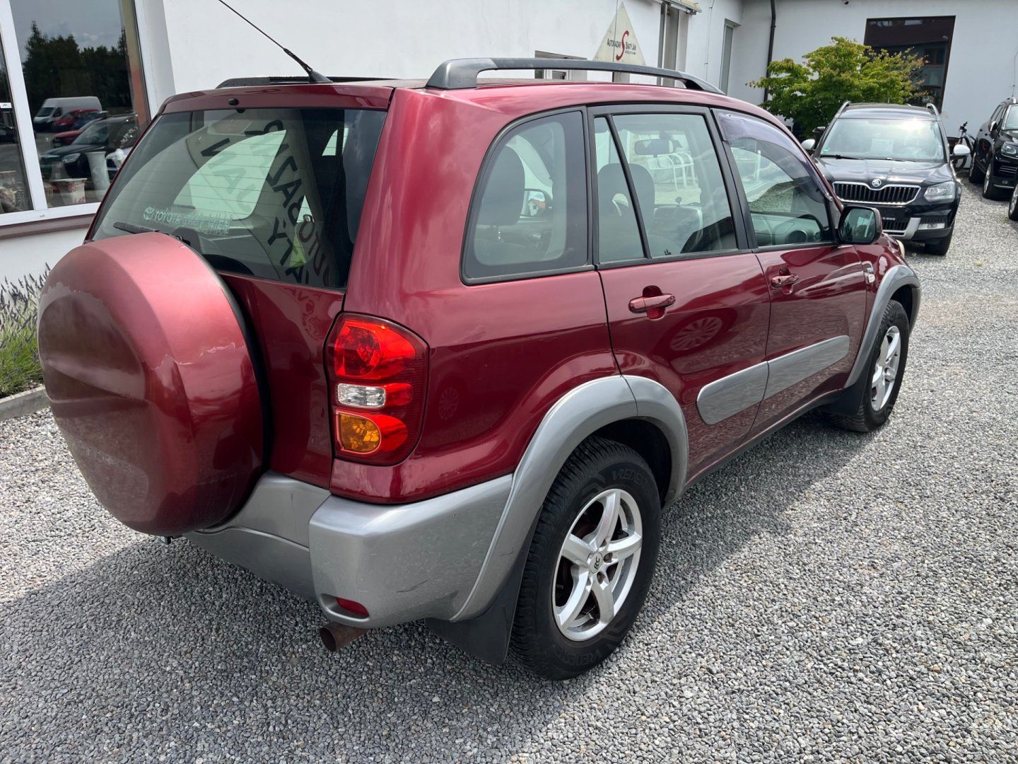 Toyota Rav4, 2.0 i 4 x 4  Velmi pěkná - fotka 2