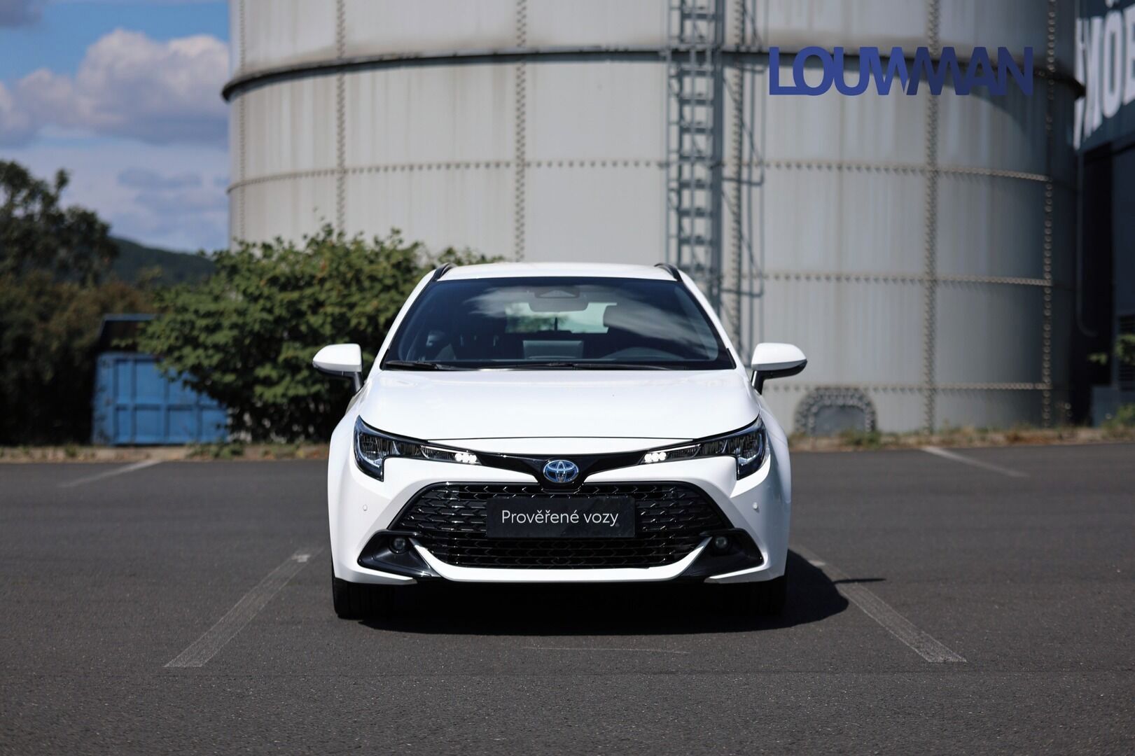 Toyota Corolla, 2.0 HEV e-CVT COMFORT TECH - fotka 4