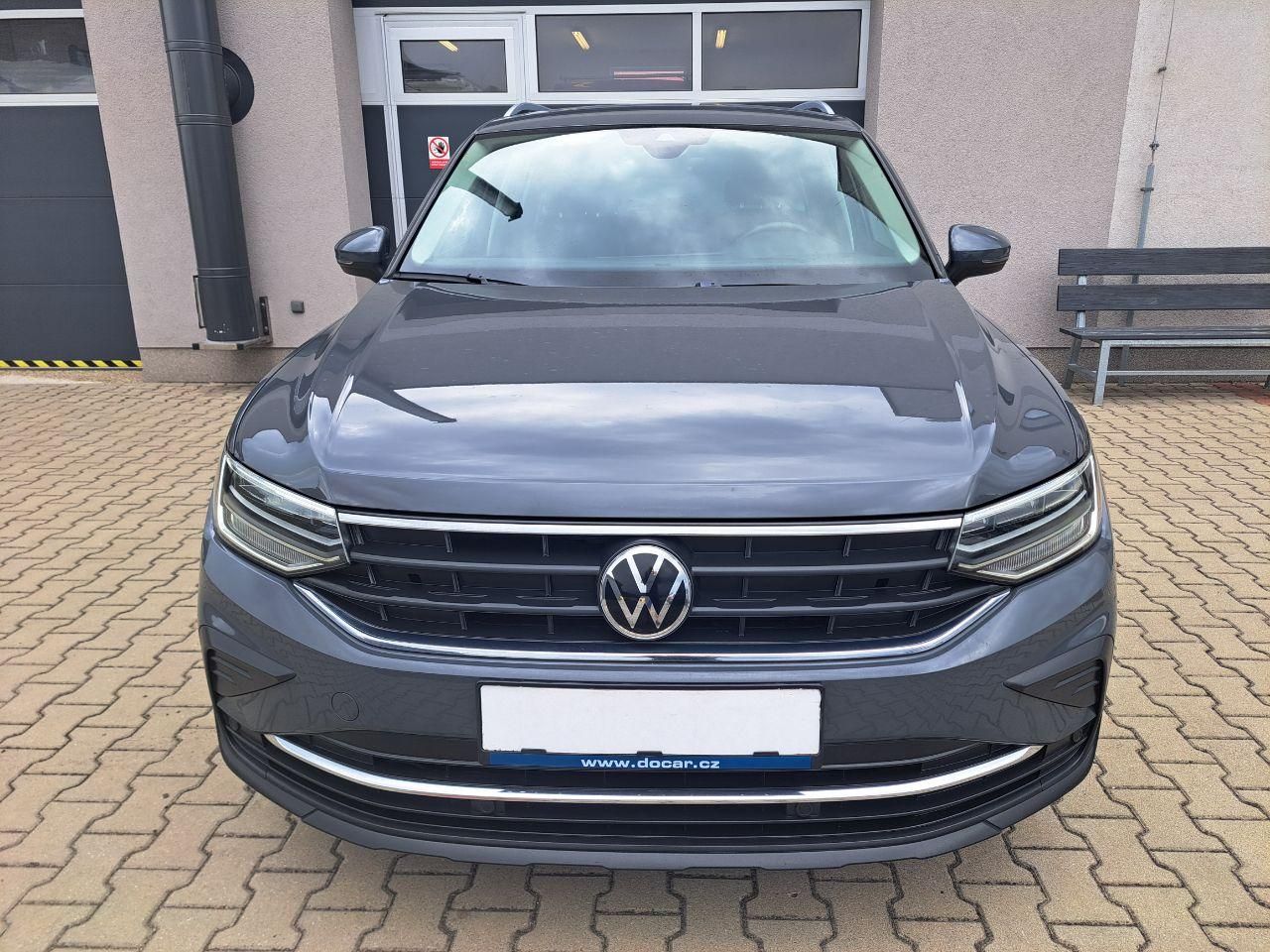 Volkswagen Tiguan, 1.5 TSI Life Business, ZÁRUKA - fotka 3