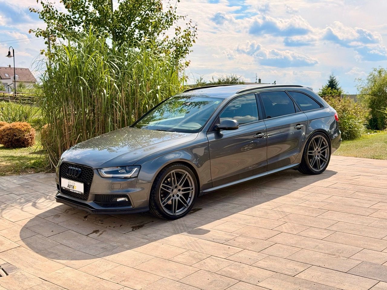 Audi A4 Avant, 3.0TDI MTM 300HP MAX Výbava
