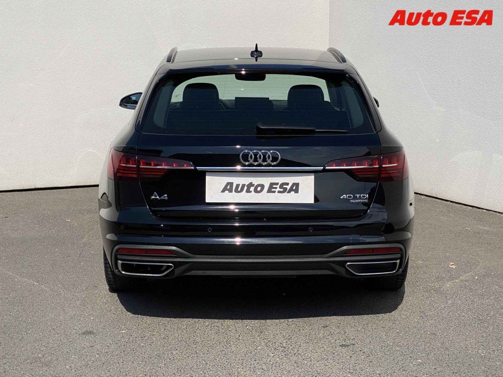 Audi A4, 2.0 TDi Quattro - fotka 5