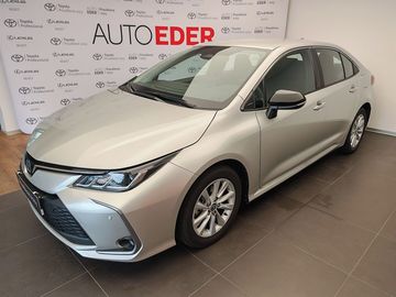 1.8 Hybrid Comfort e-CVT sedan