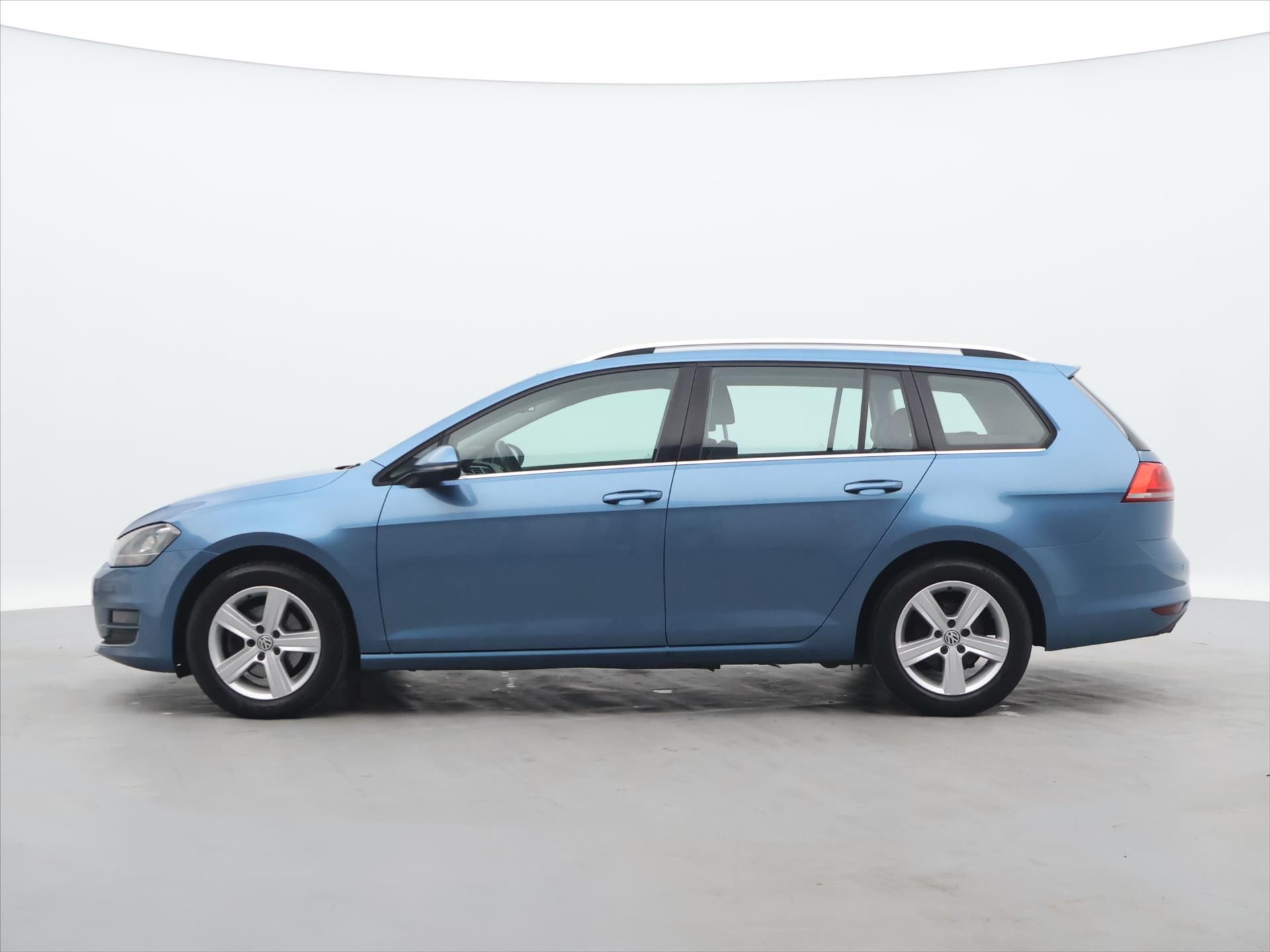Volkswagen Golf Variant, 1,6 TDI 77kW Comfortline CZ - fotka 4