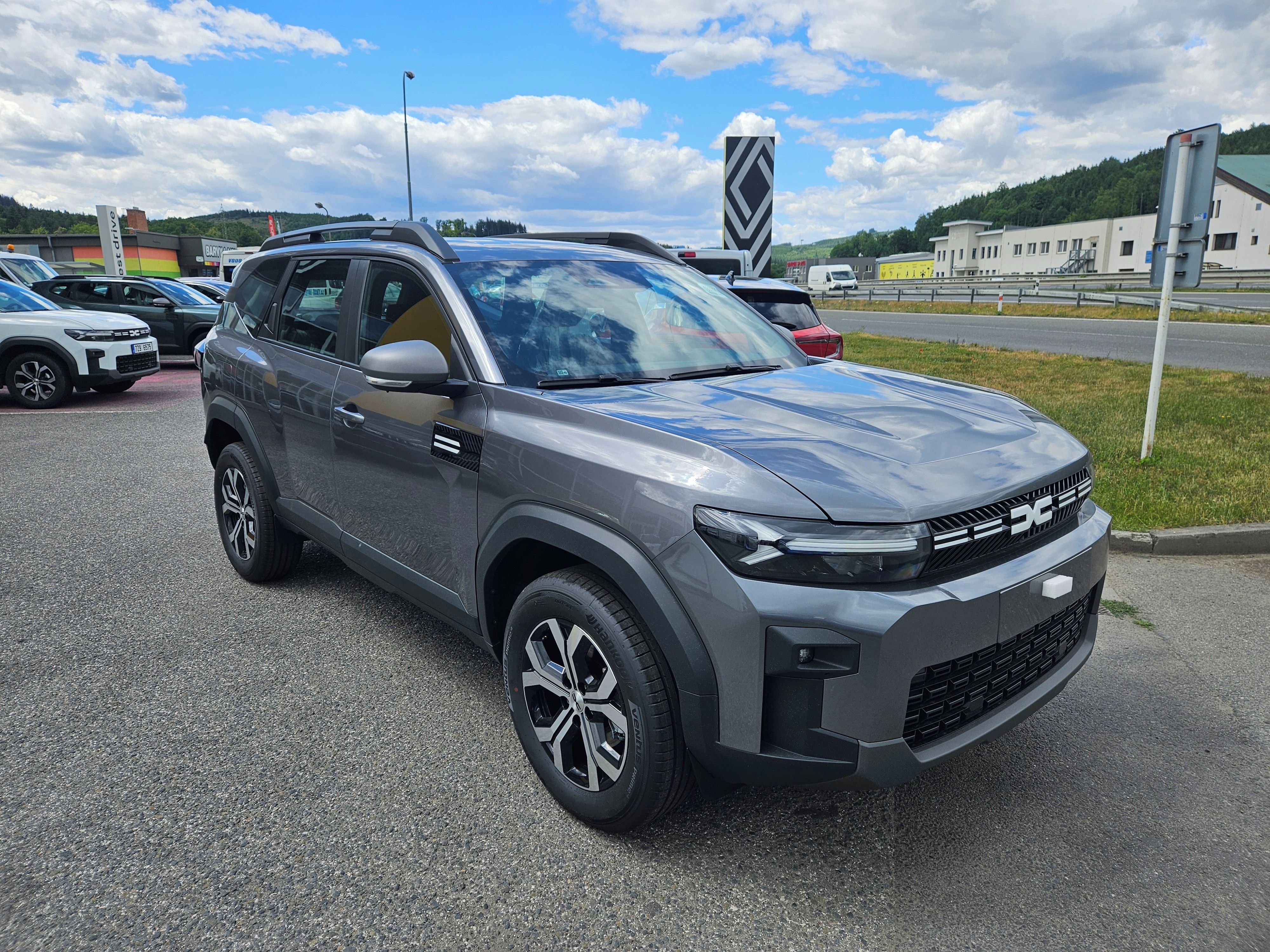 Dacia Bigster, Expression Mild Hybrid 140 - fotka 3