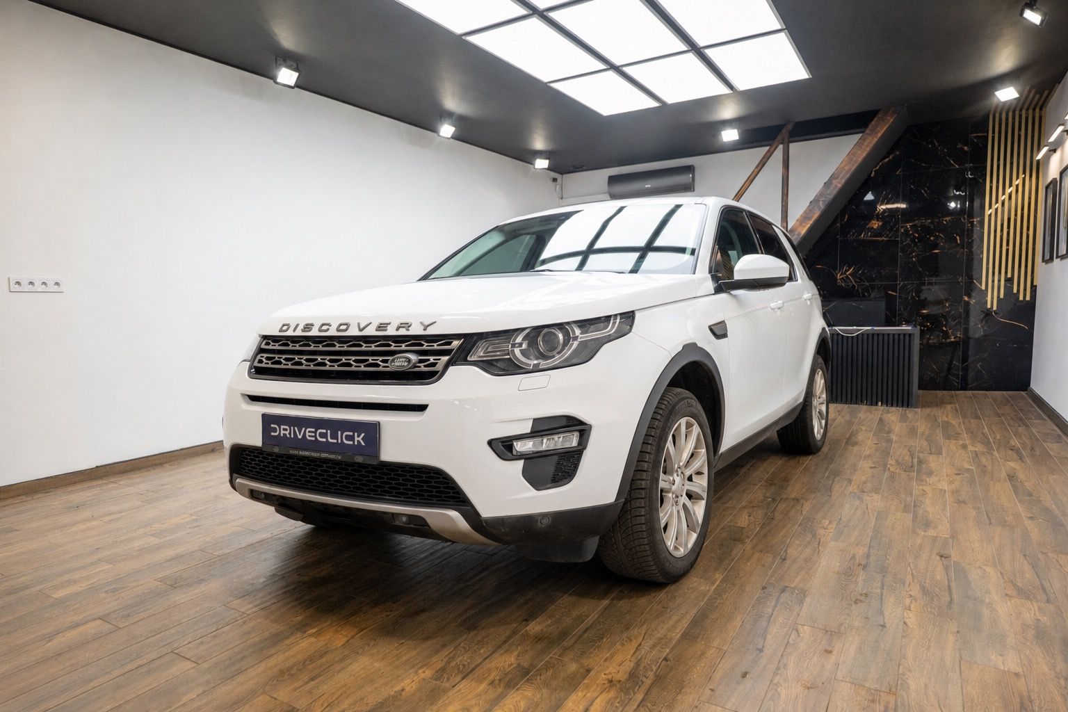 Land Rover Discovery, Sport - NEPOJÍZDNÝ