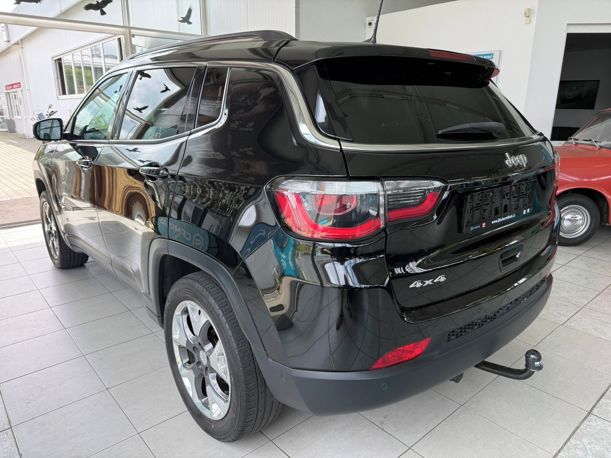 Jeep Compass, Limited 1.4 125 kW 4x4 1.maj. - fotka 5