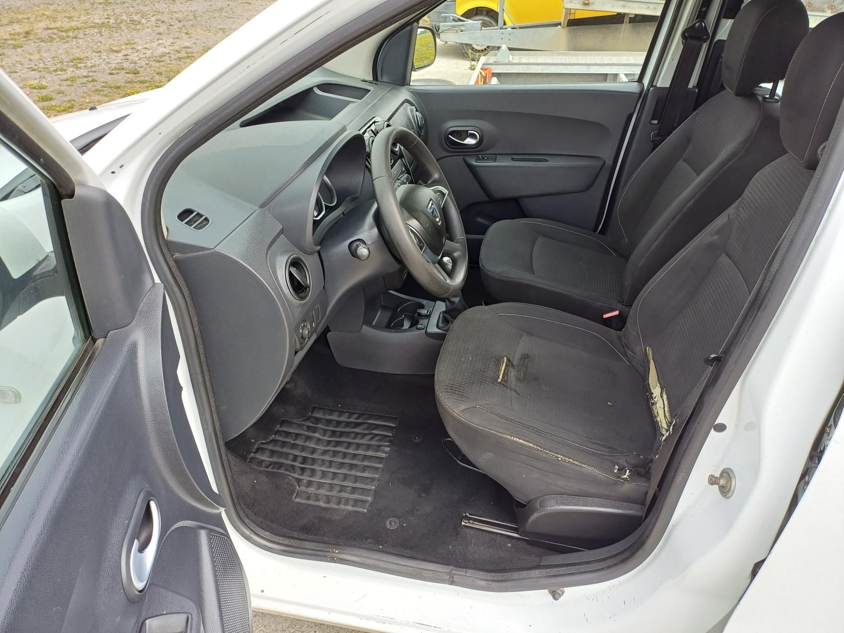 Dacia Dokker, 1.6i 80kW KLIMA DPH - fotka 5